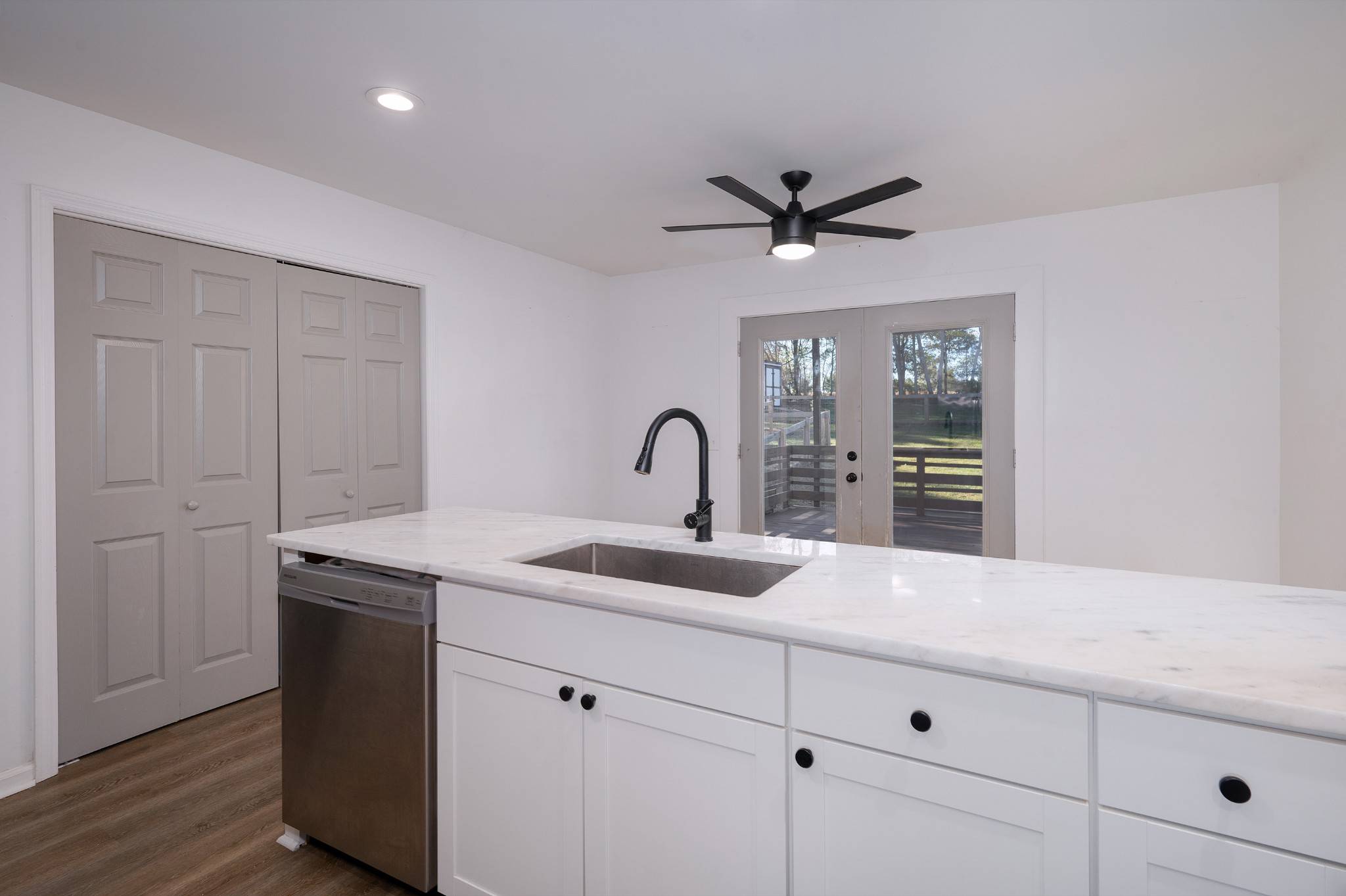 Greenbrier, TN 37073,1016 Chelsea Dr