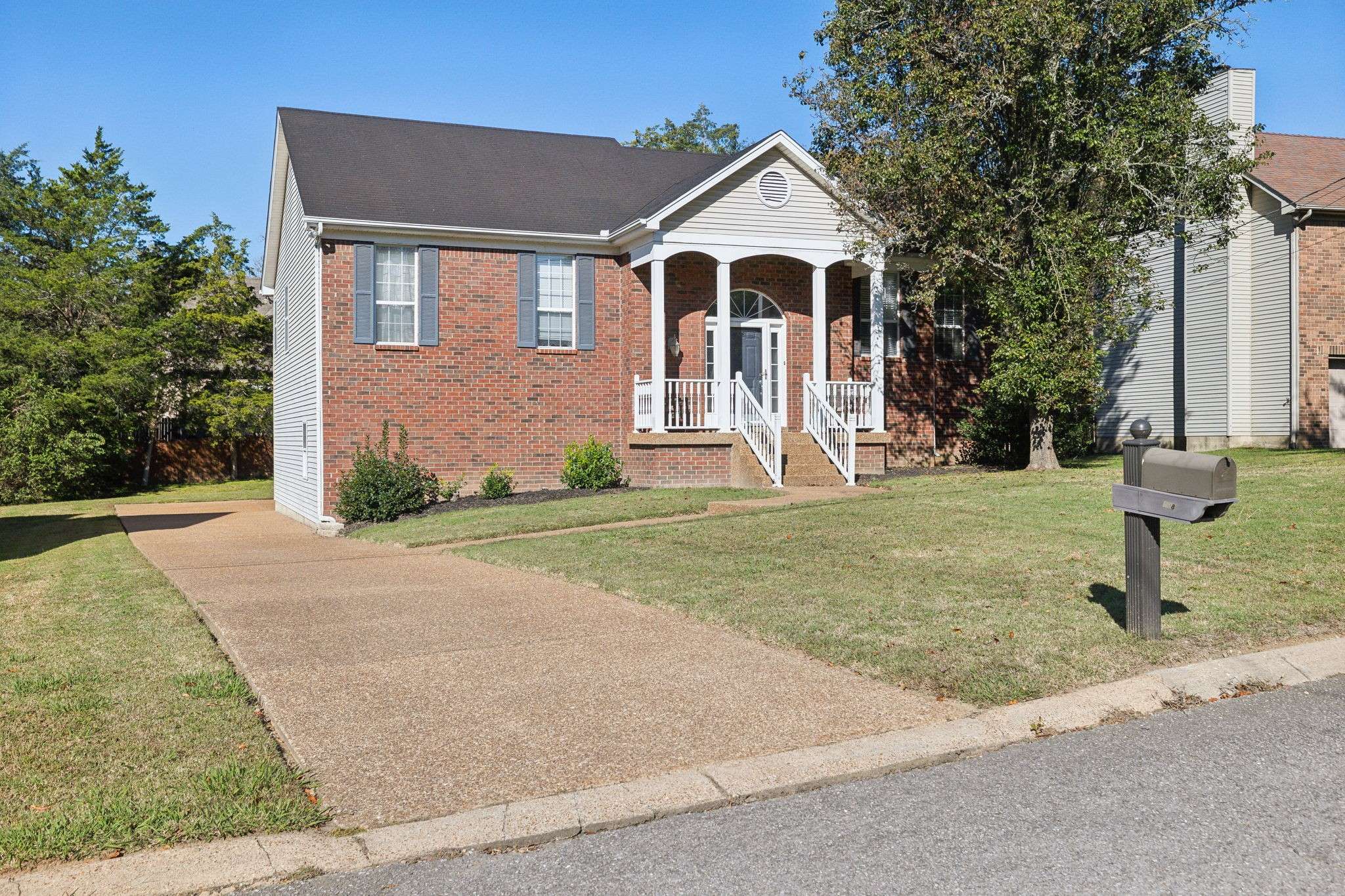 Hendersonville, TN 37075,108 W Harbor