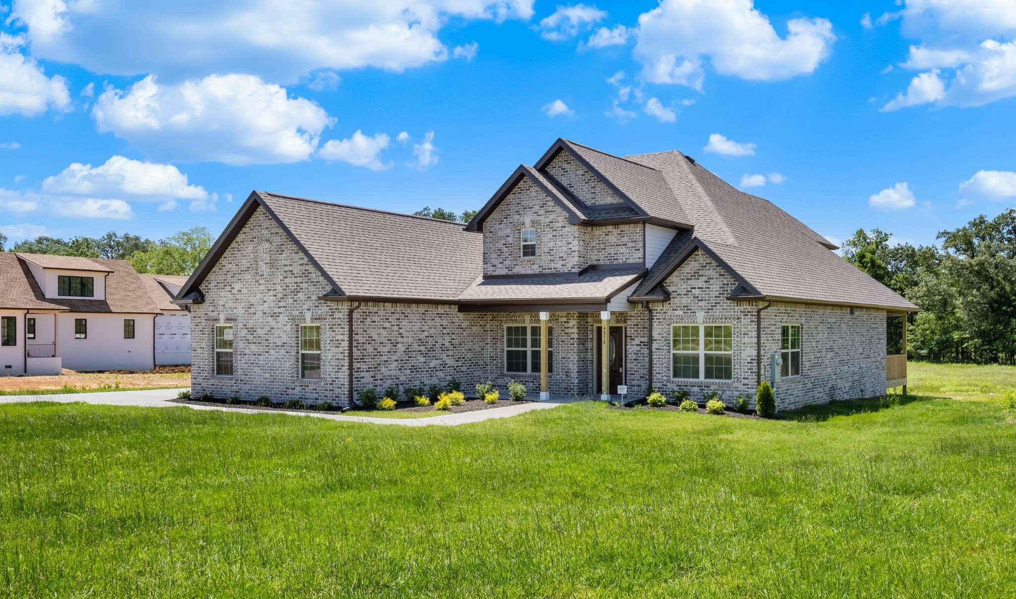 Clarksville, TN 37040,4878 Royal View Way