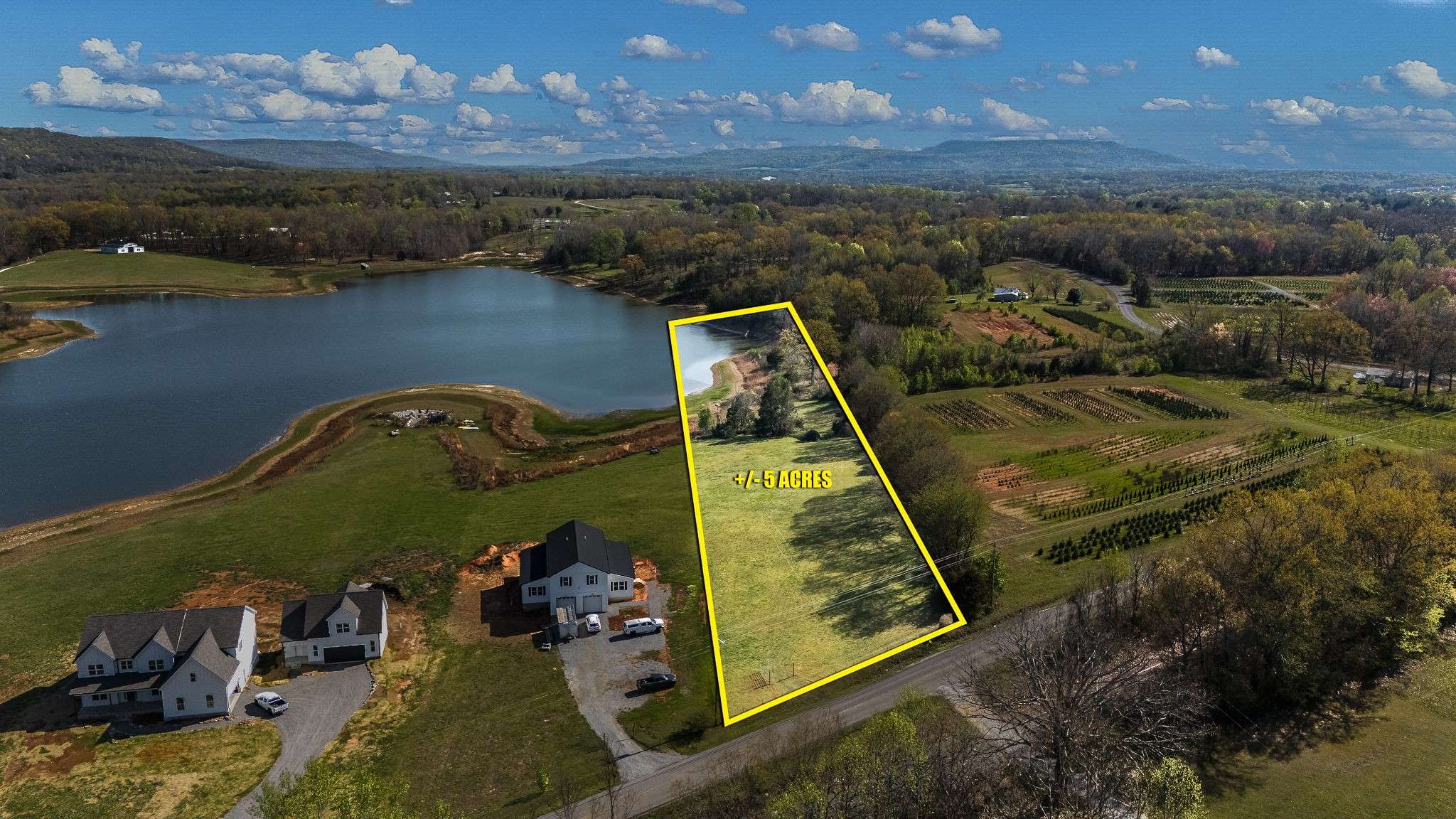 Mcminnville, TN 37110,1 Starlight Rd