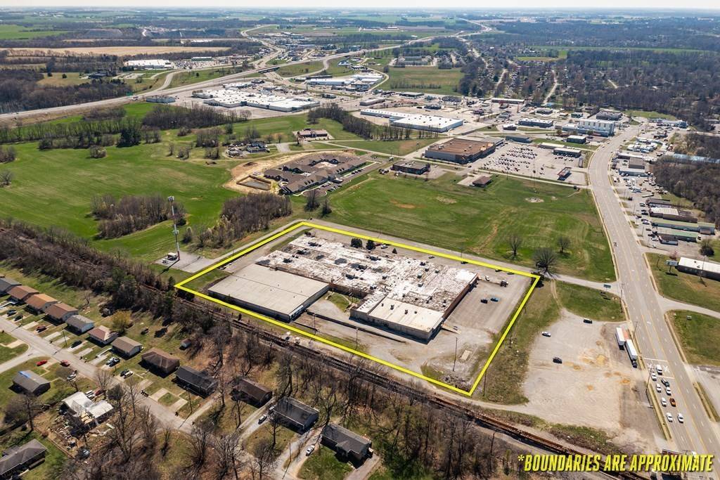 Hopkinsville, KY 42240,1121 Skyline Dr