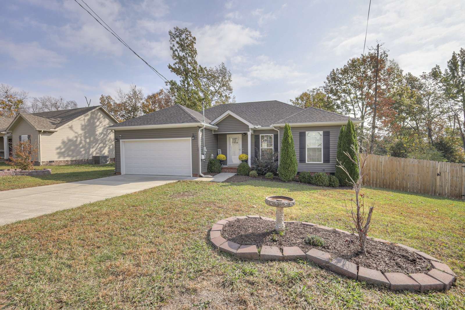 Shelbyville, TN 37160,112 Doak St