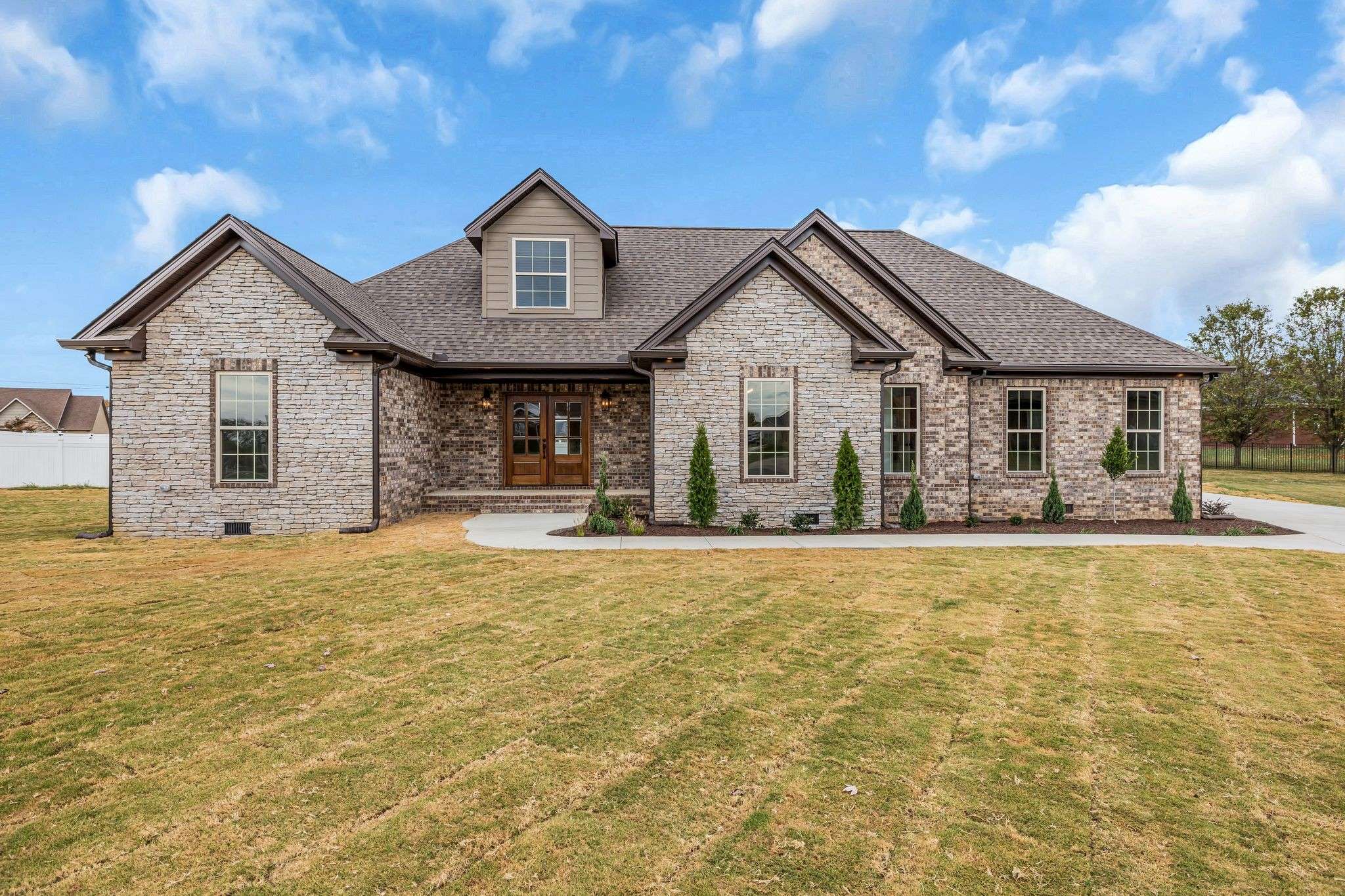 Shelbyville, TN 37160,309 Honeysuckle Ln