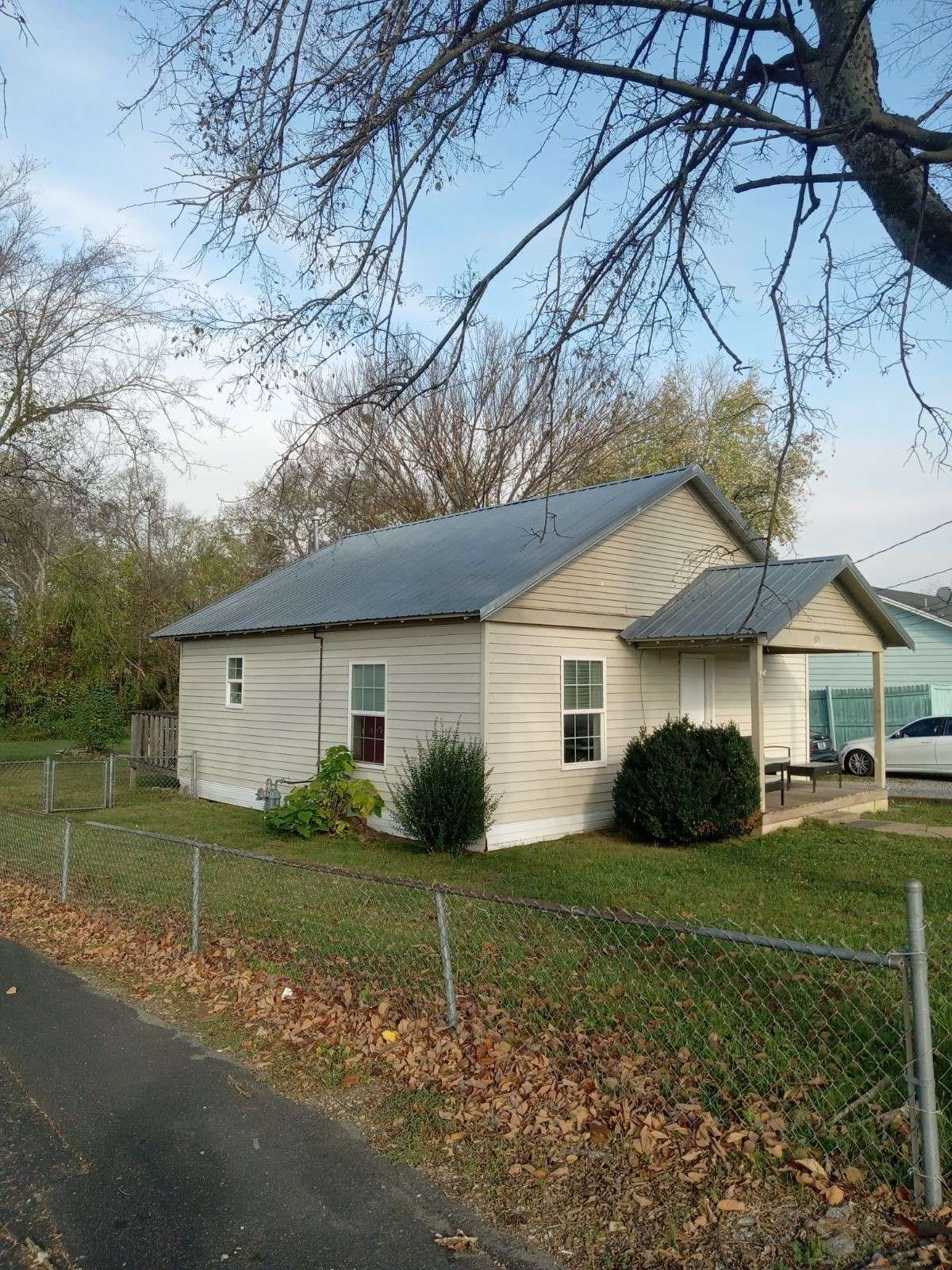 Shelbyville, TN 37160,615 Evans St