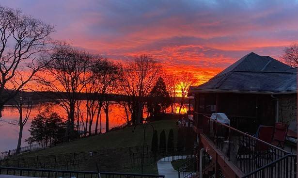 Gallatin, TN 37066,1445 Dickerson Bay Dr