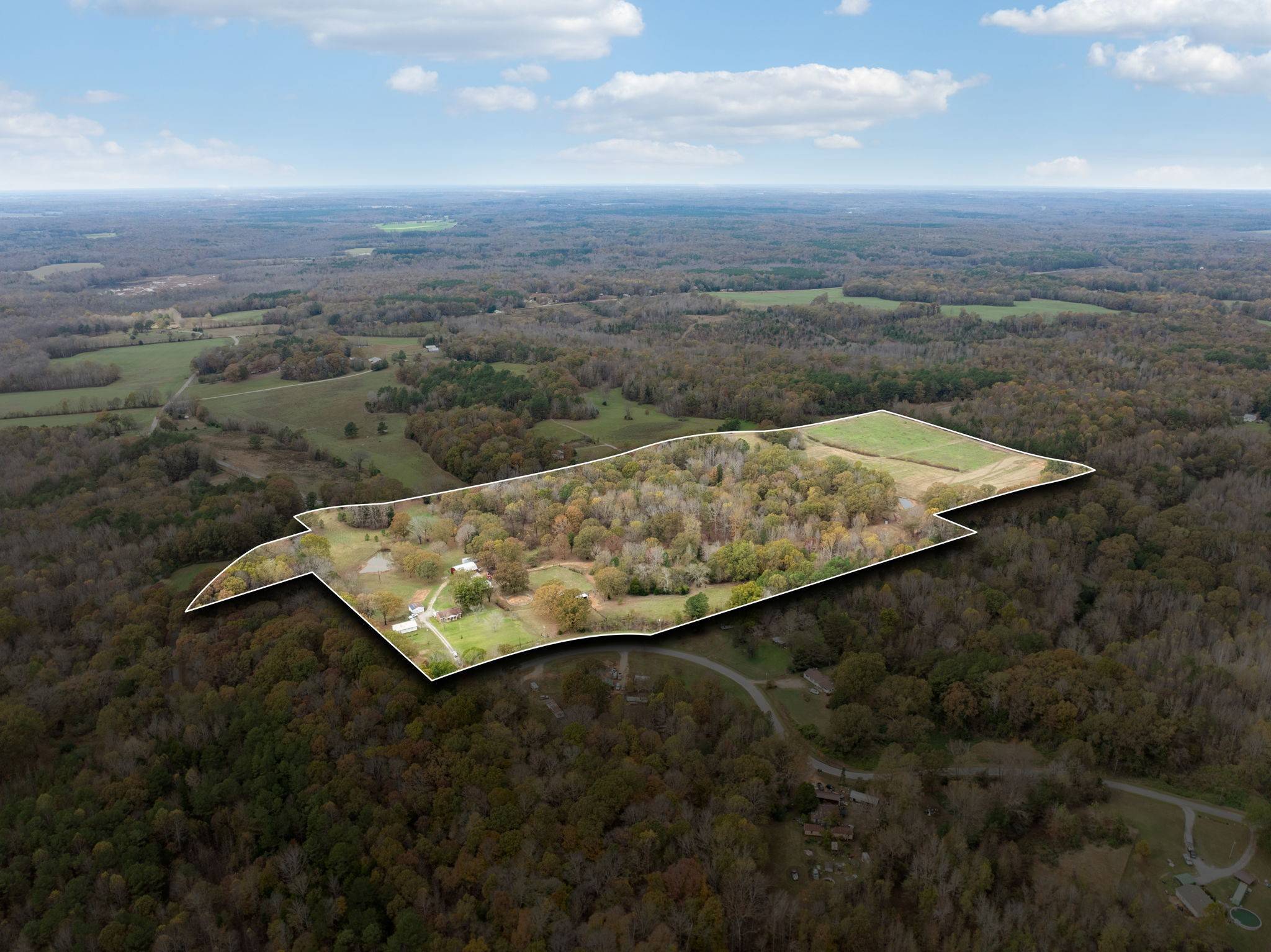 Hollow Rock, TN 38342,335 Pleasant Hill Rd