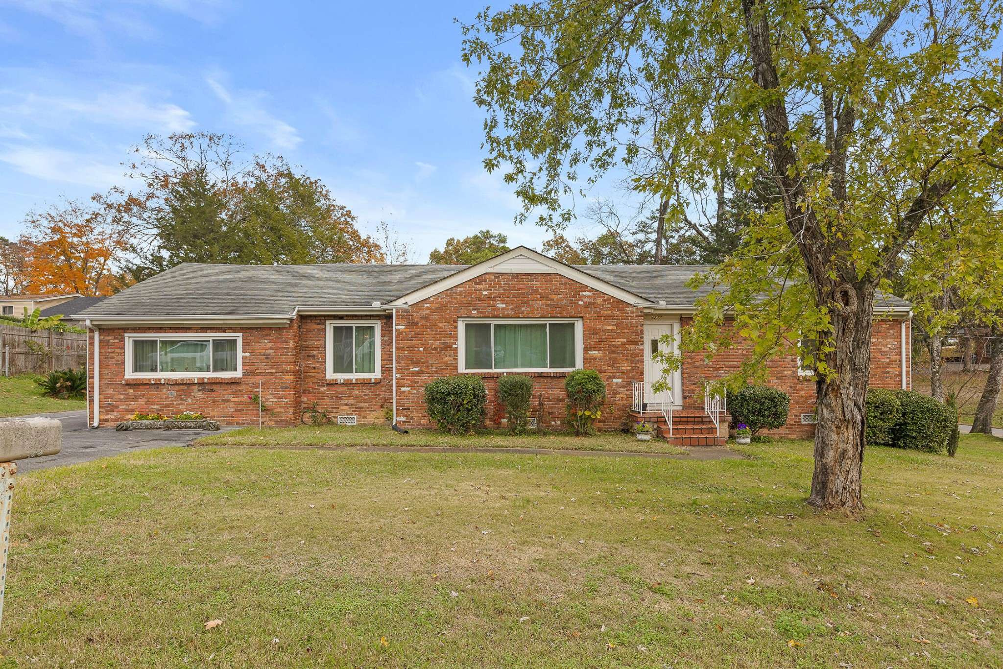 Chattanooga, TN 37411,4207 Howell Road