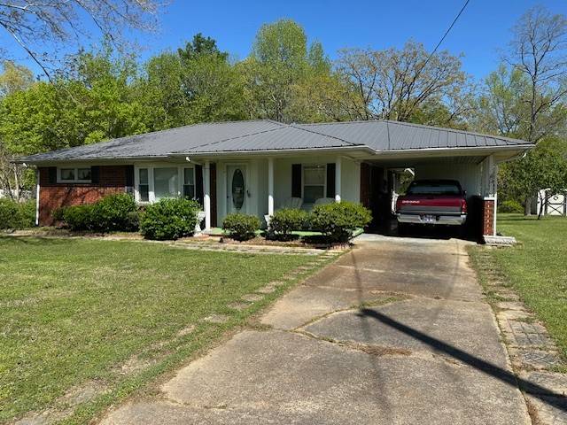 Camden, TN 38320,1487 Natchez Trace Rd