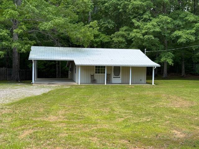 Hohenwald, TN 38462,108 Hunters Ln