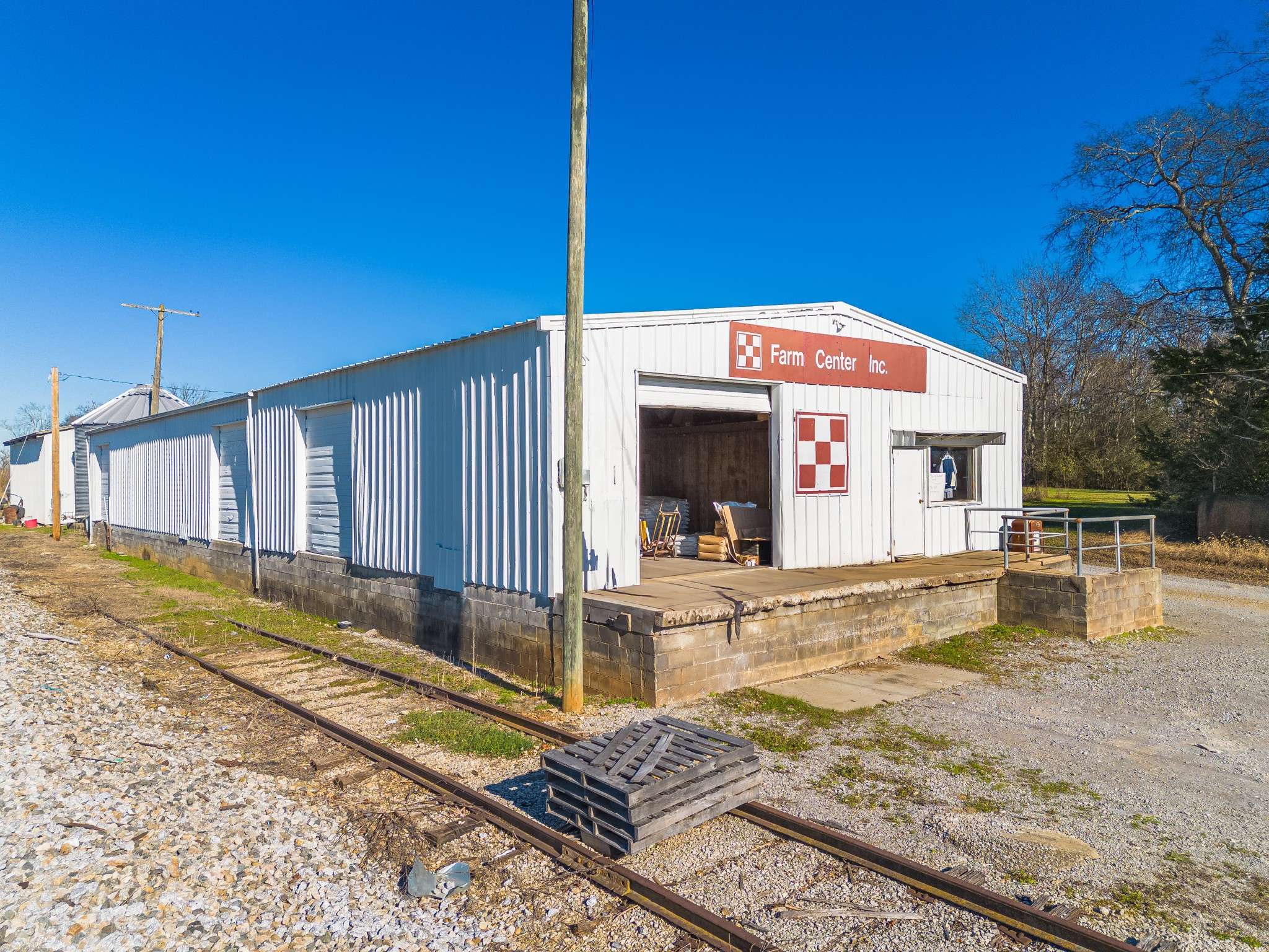 Chapel Hill, TN 37034,622 Depot St