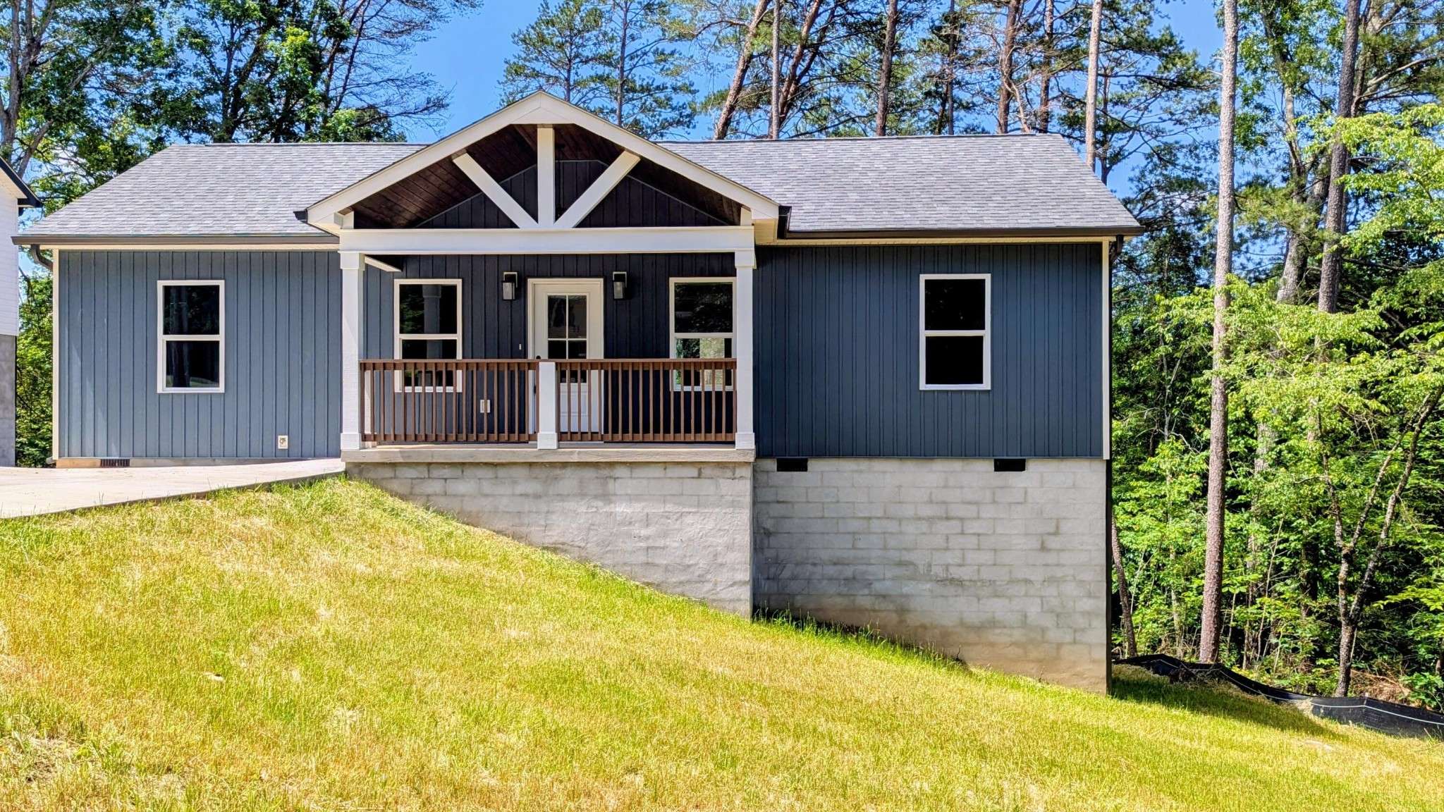Dunlap, TN 37327,241 Dogwood Lane