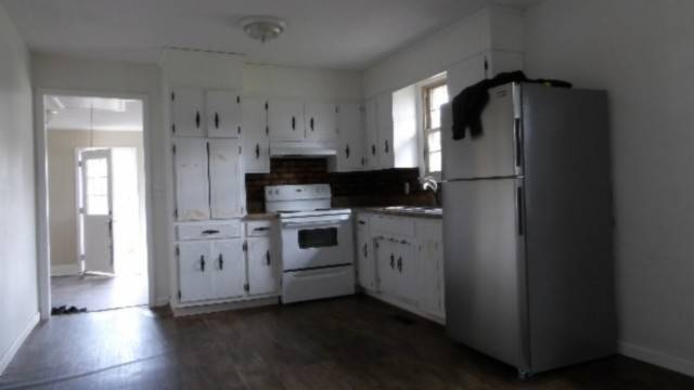 Lafayette, TN 37083,146 Garden Dr
