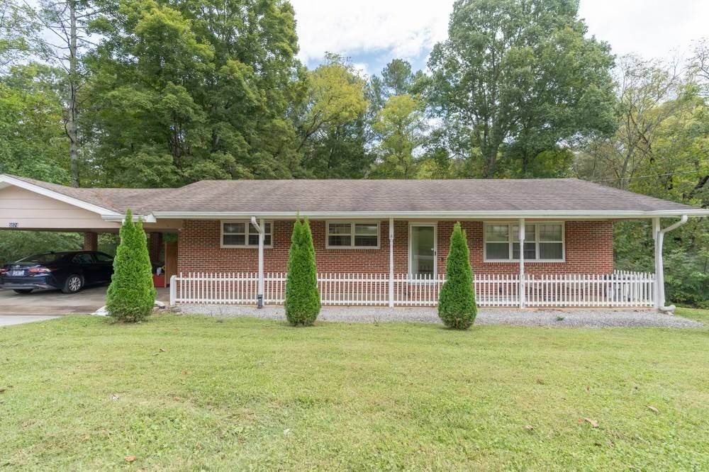 Ooltewah, TN 37363,5574 Tallant Rd