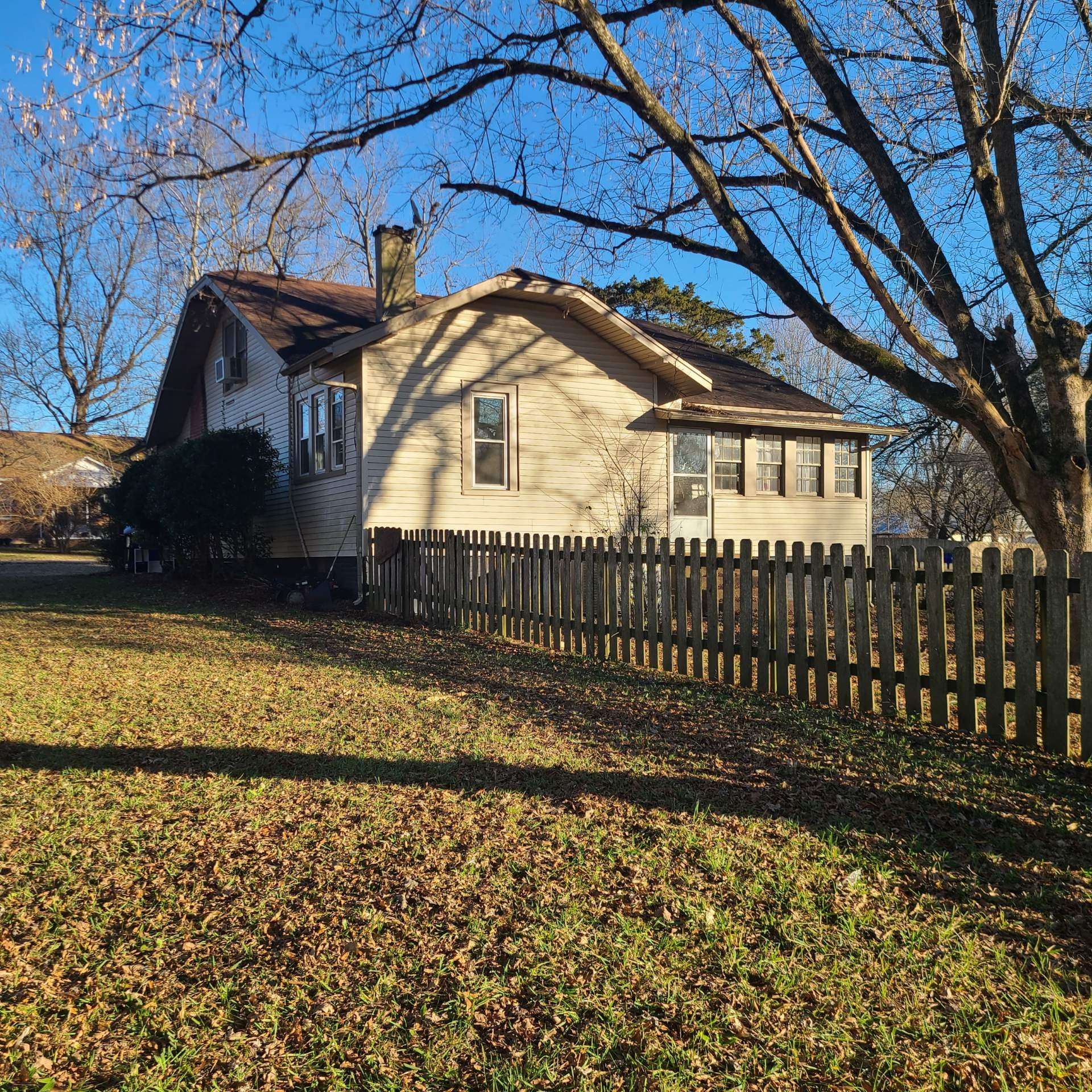 Mc Kenzie, TN 38201,15 Tennessee St