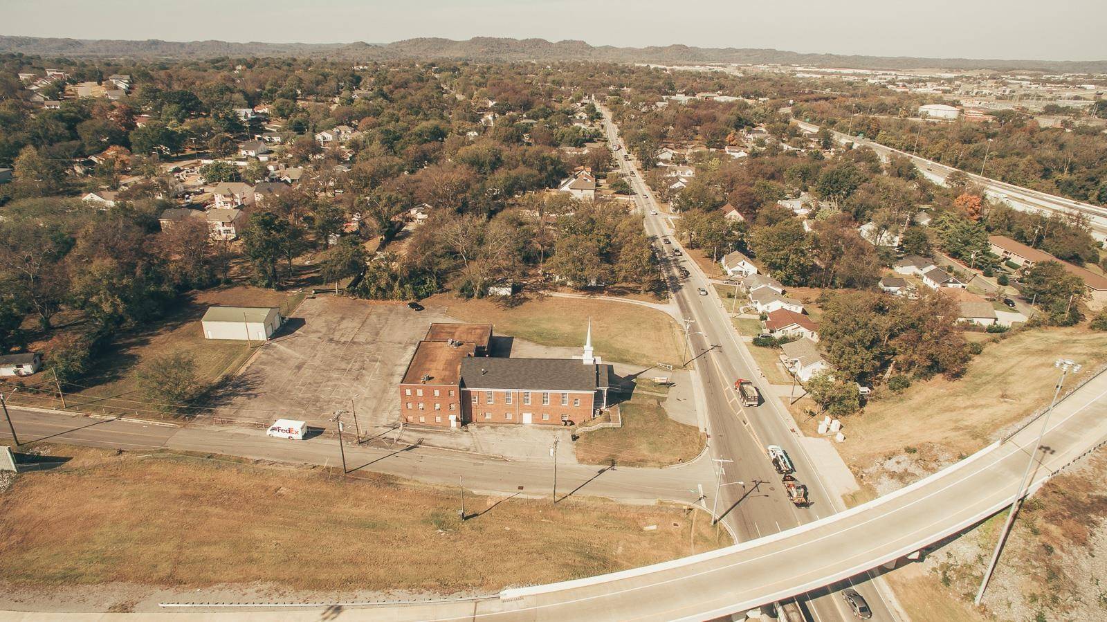 Nashville, TN 37209,5701 Robertson Ave