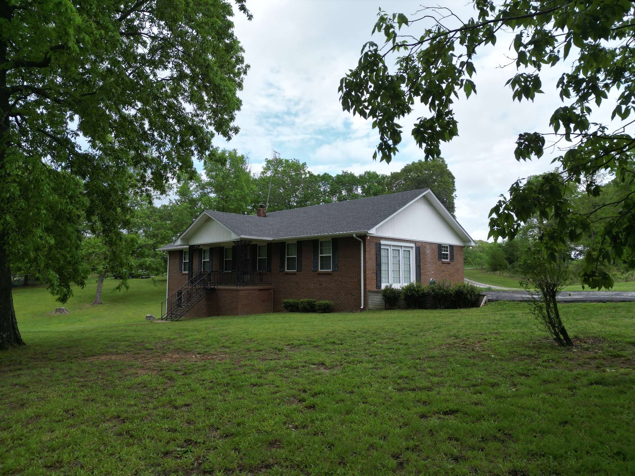 Iron City, TN 38463,2055 Chisholm Rd