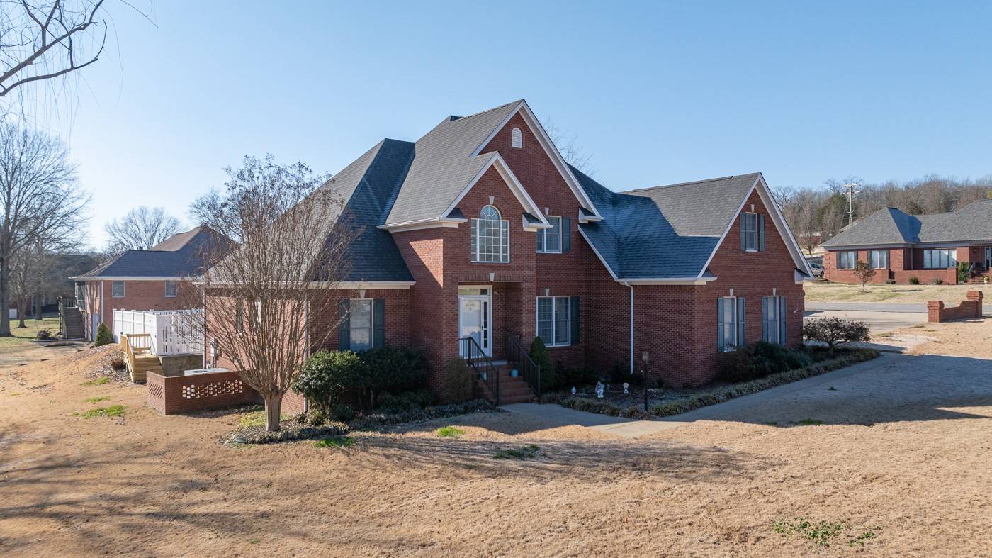 Fayetteville, TN 37334,240 Wellsbrook Cir