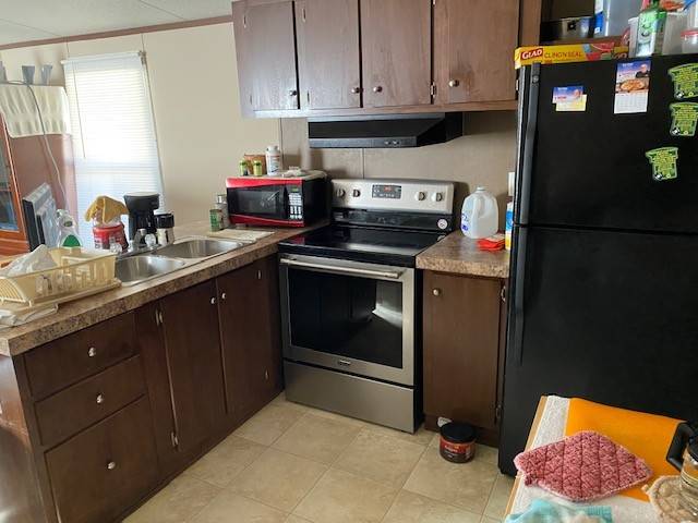 Wildersville, TN 38388,987 Wildersville Rd