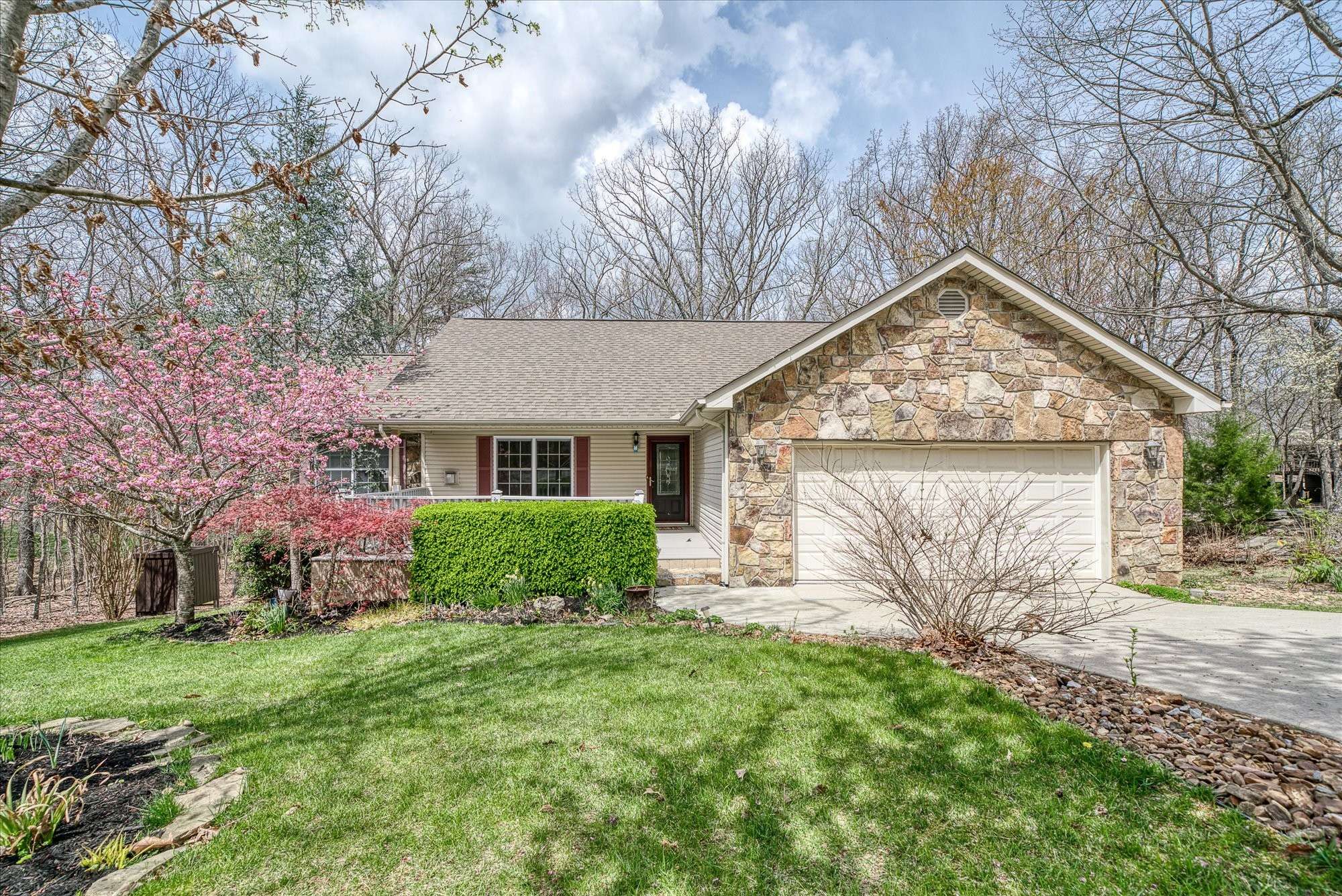 Crossville, TN 38558,18 Bingham Way