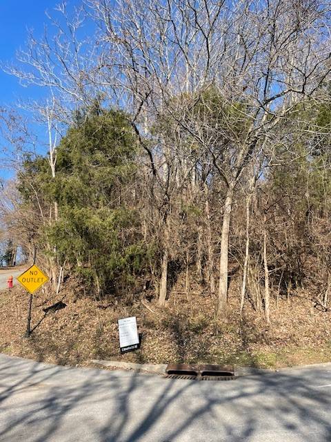 Nashville, TN 37215,400 Oakleigh Hl