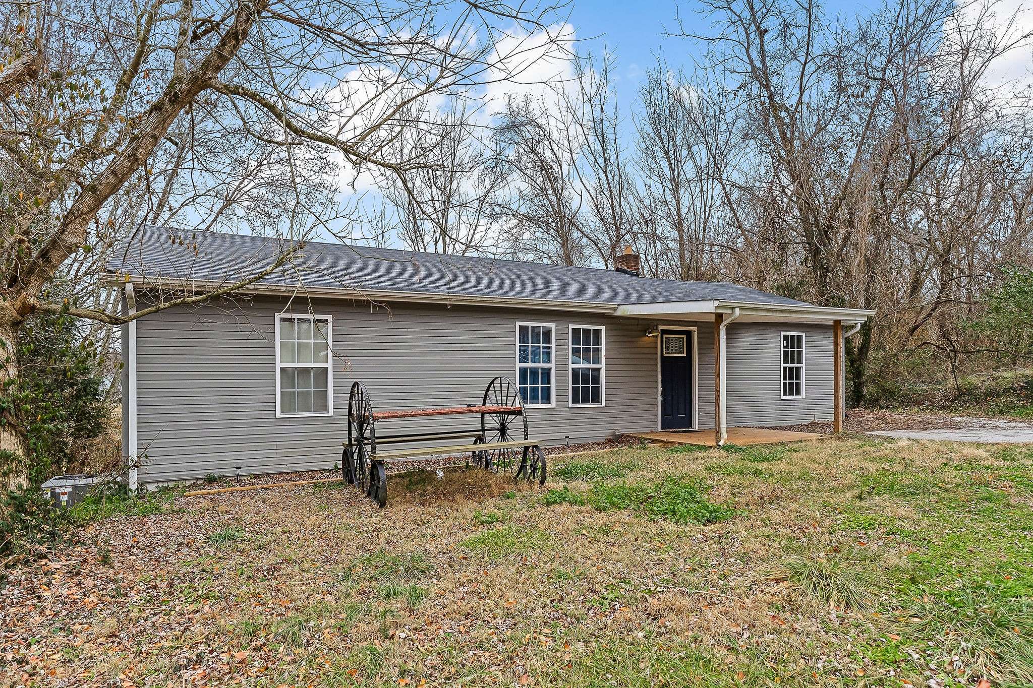 Sparta, TN 38583,221 Walker St