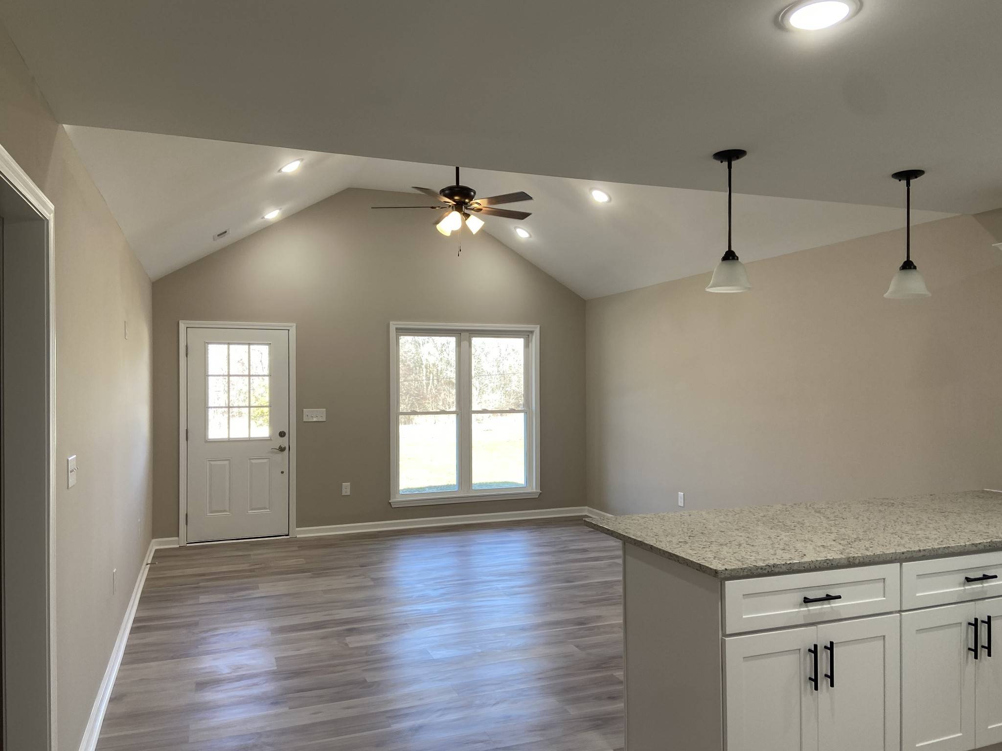 Pulaski, TN 38478,271 Chicken Creek Rd