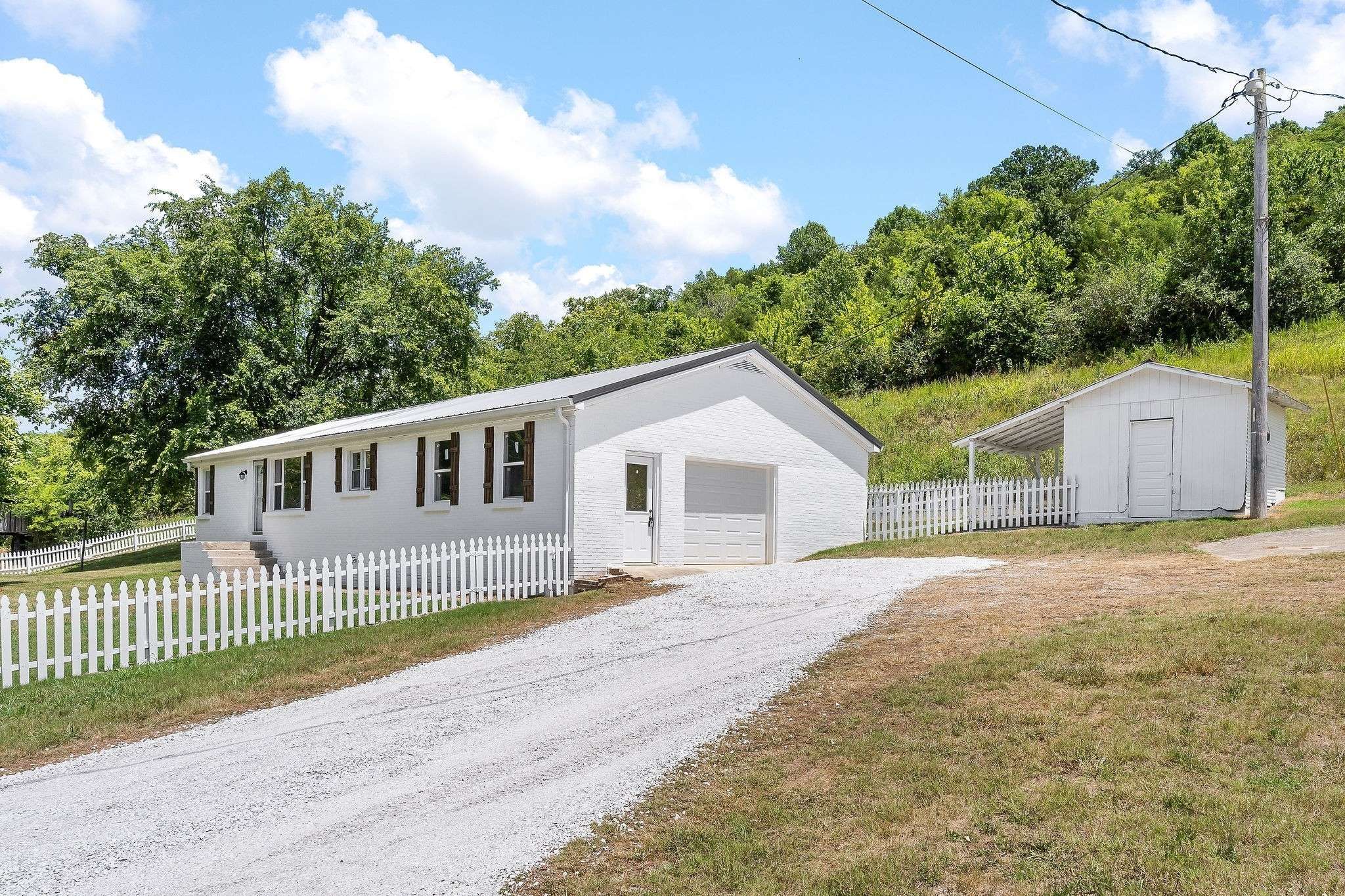 Elmwood, TN 38560,296 Maggart Rd