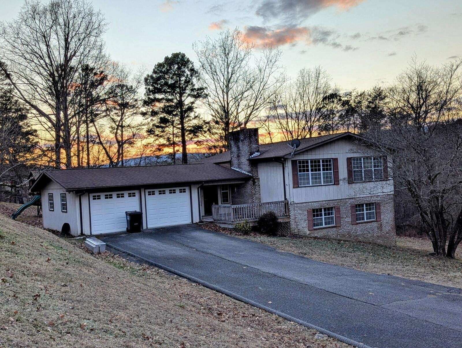 Dunlap, TN 37327,387 Dogwood Lane