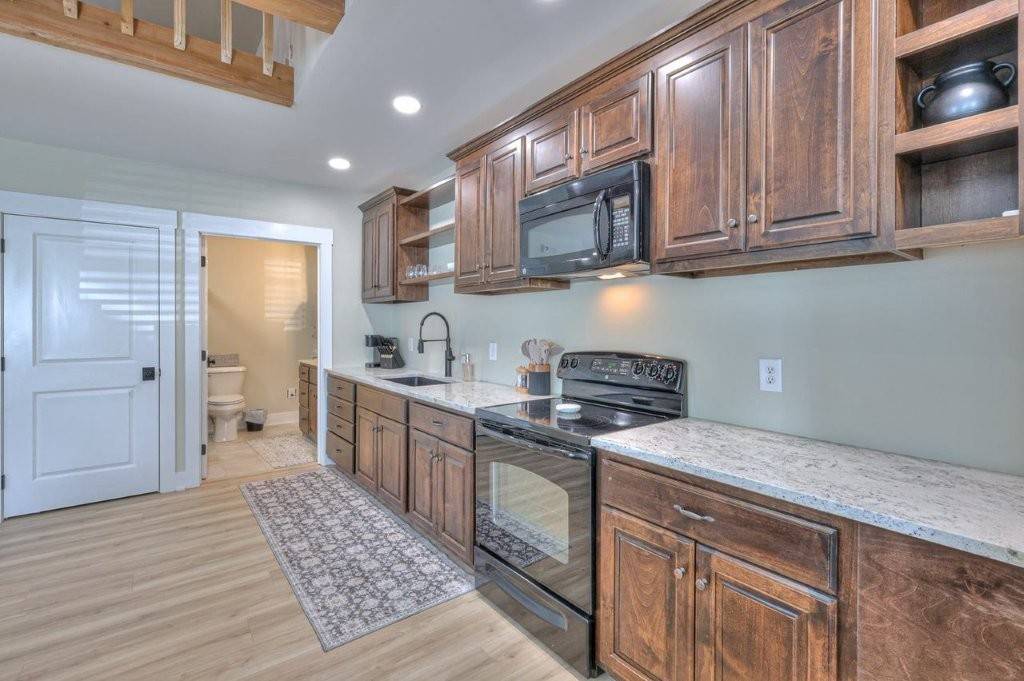 Shelbyville, TN 37160,488 Lower Halls Mill Road