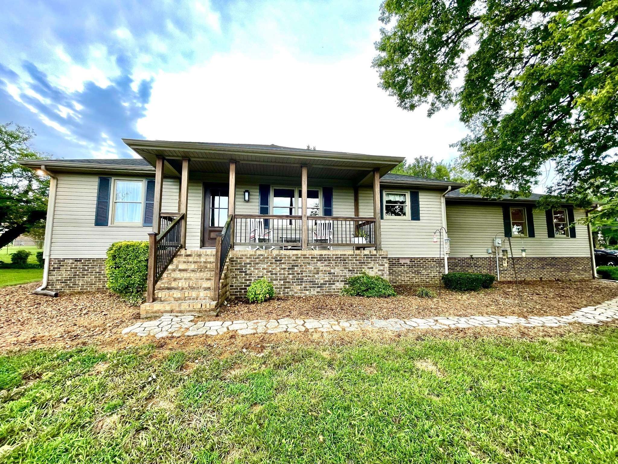 Winchester, TN 37398,155 Jills Lndg