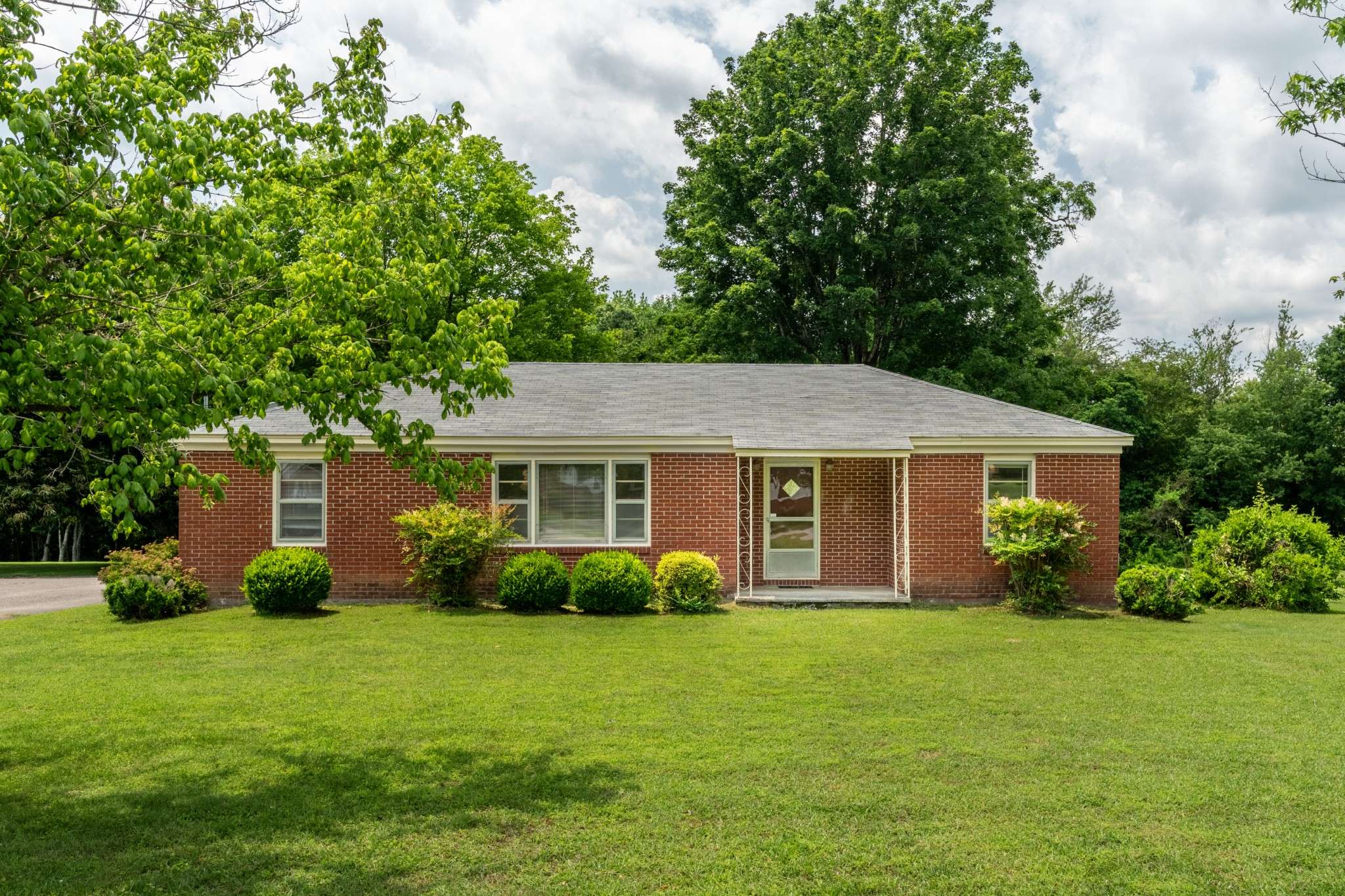 Fayetteville, TN 37334,19 W Point Dr