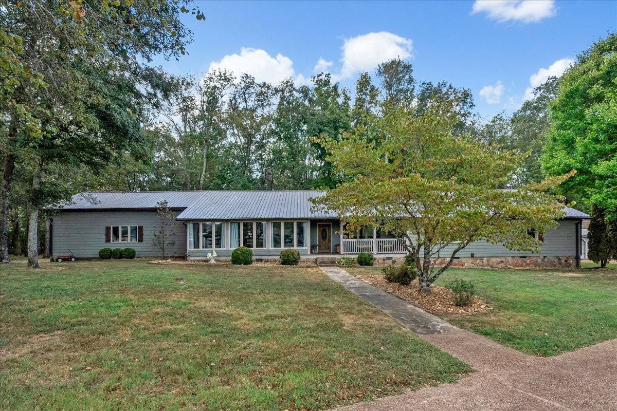 Hillsboro, TN 37342,312 Roscoe Lynn Rd