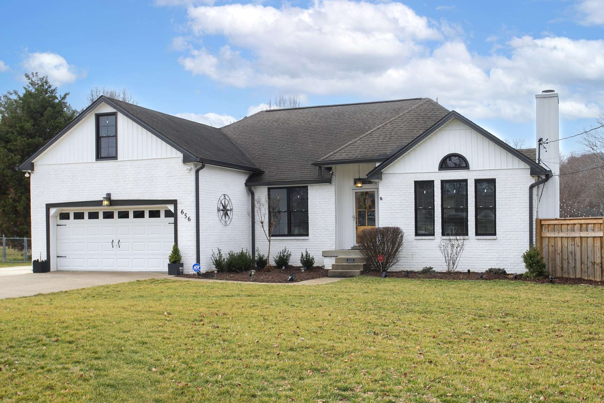 Pegram, TN 37143,656 Bluff View Dr