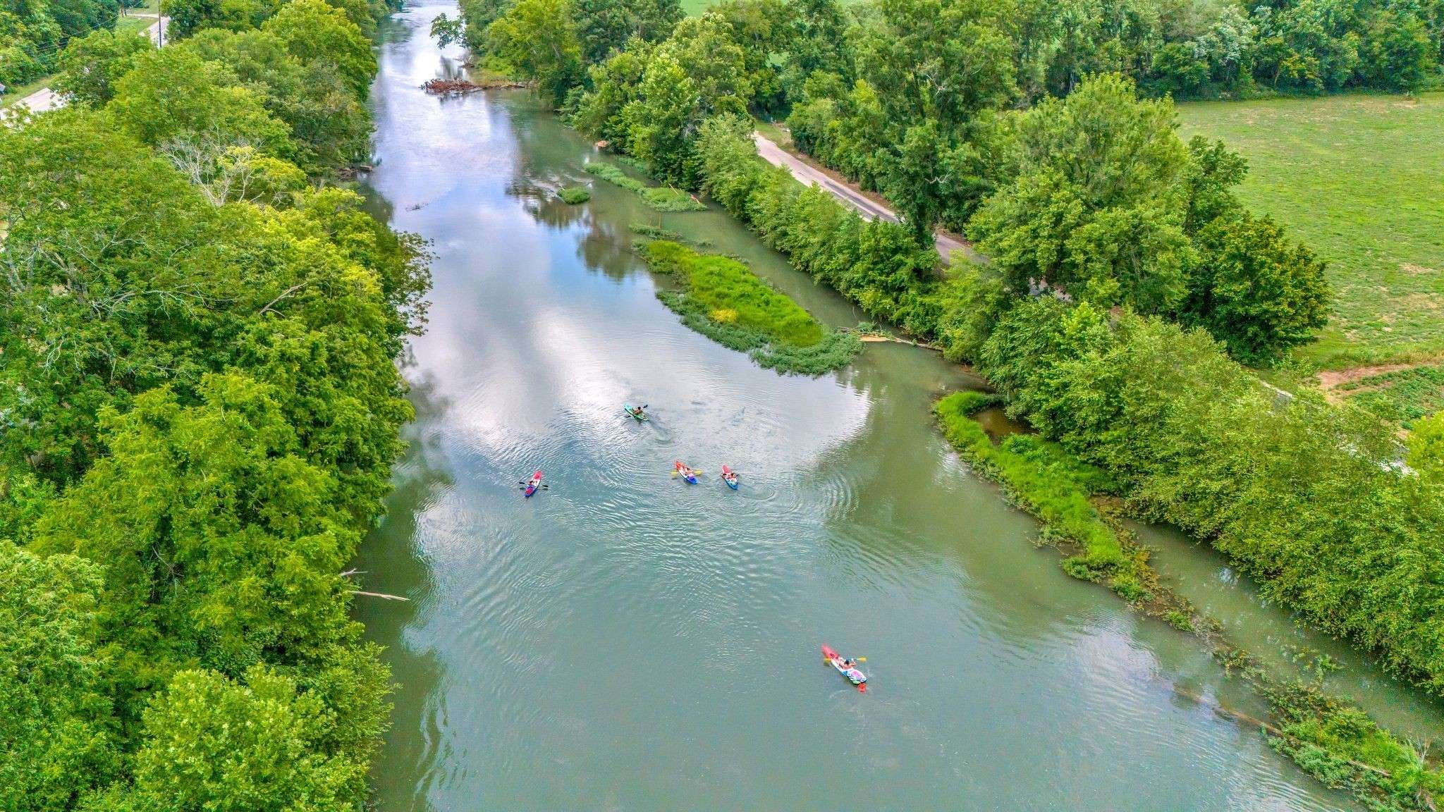 Lobelville, TN 37097,1076 Hwy 13 North