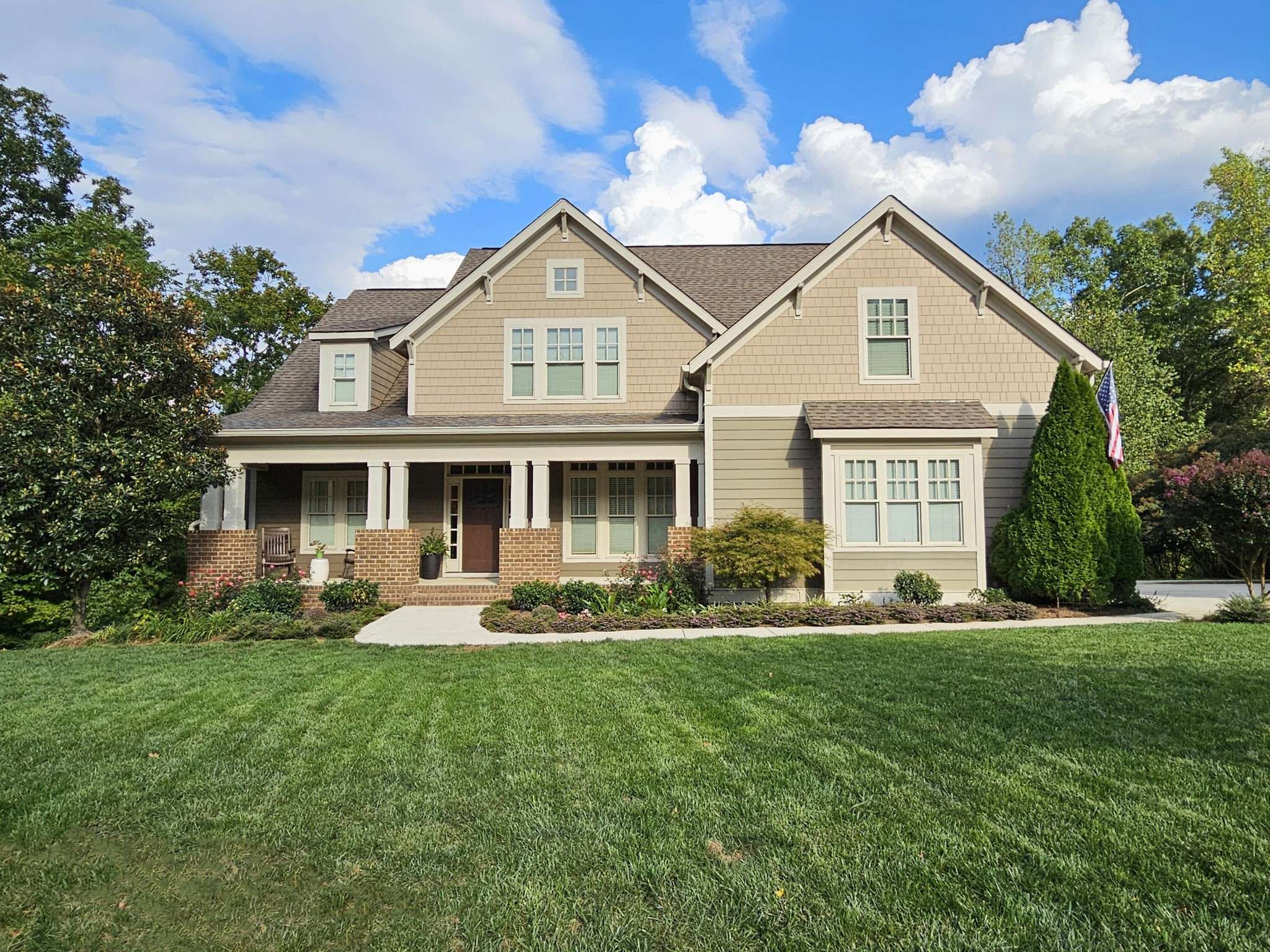 Chattanooga, TN 37419,843 Dry Branch Court