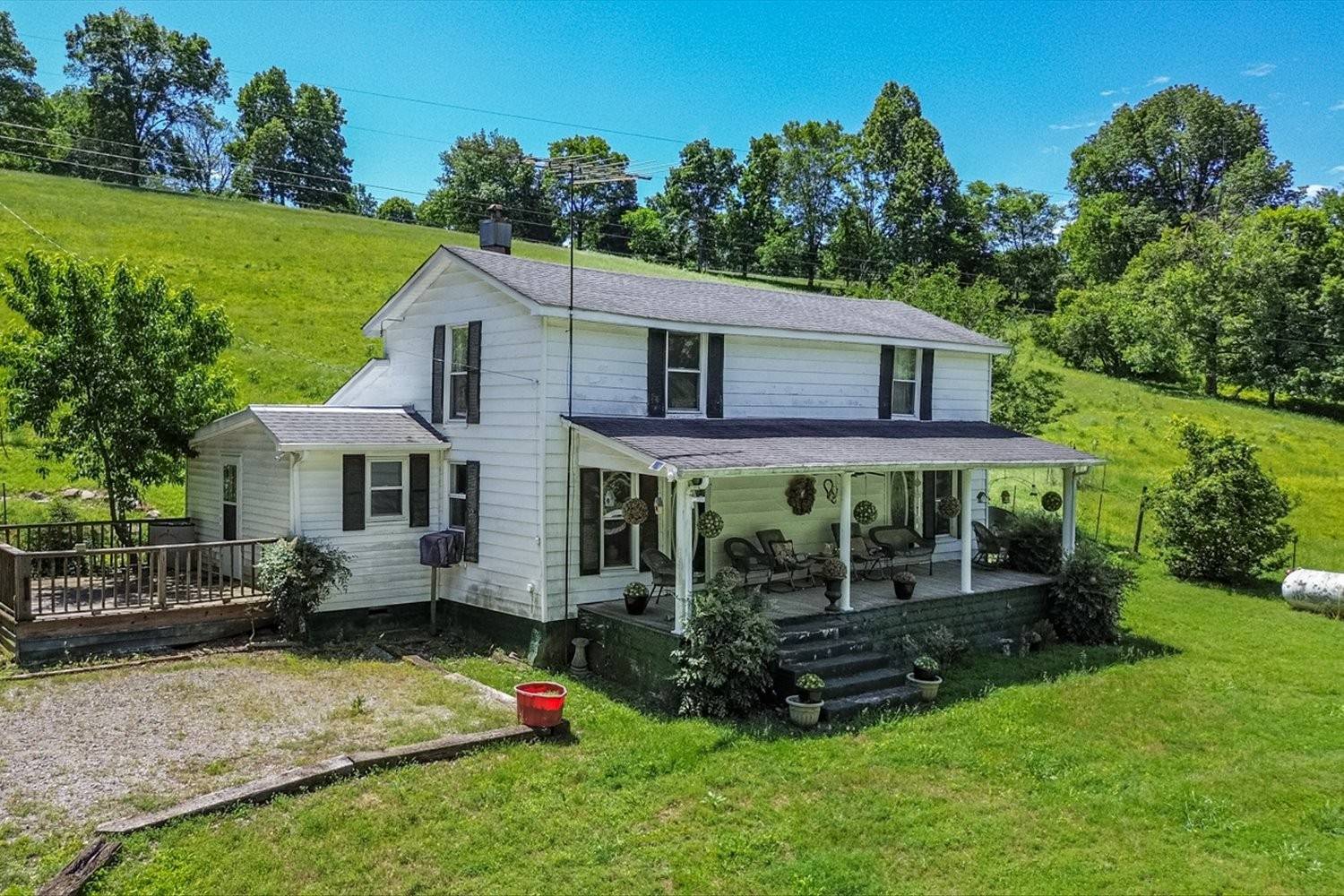 Cornersville, TN 37047,2031 Simmons Ridge Rd