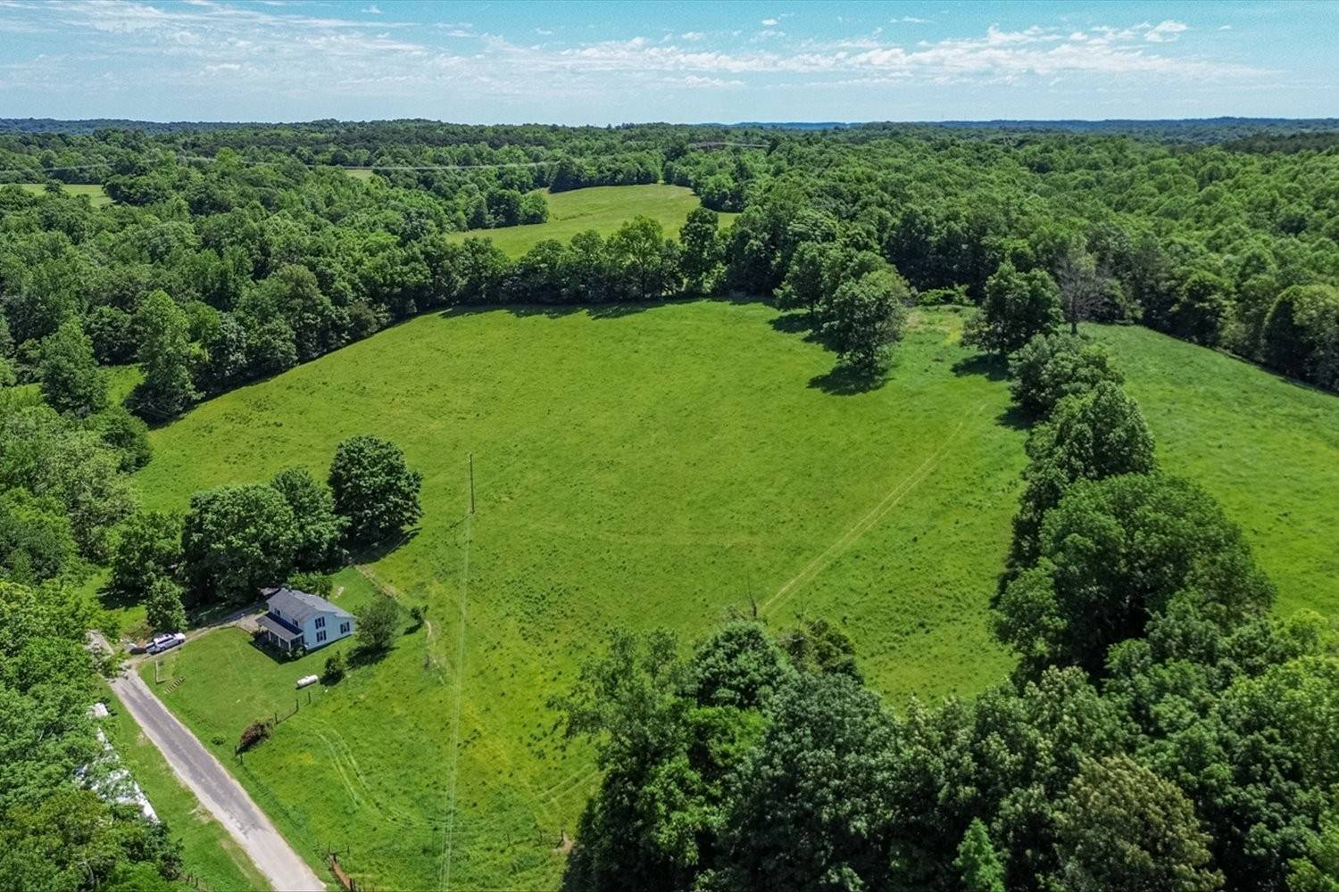 Cornersville, TN 37047,2031 Simmons Ridge Rd