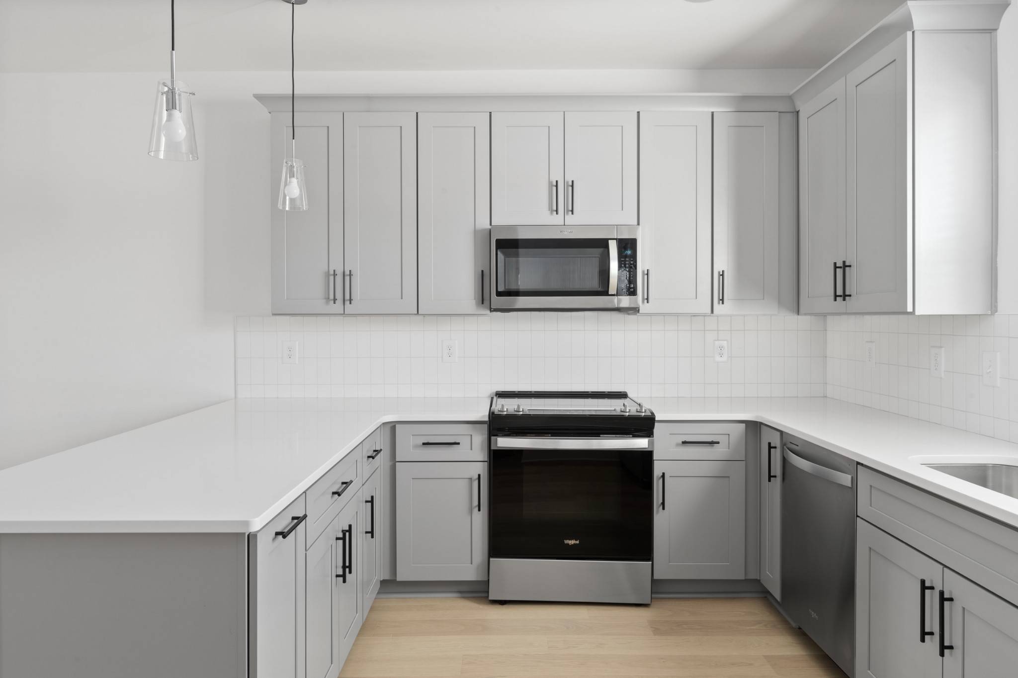 Nashville, TN 37214,550 Markham St #15