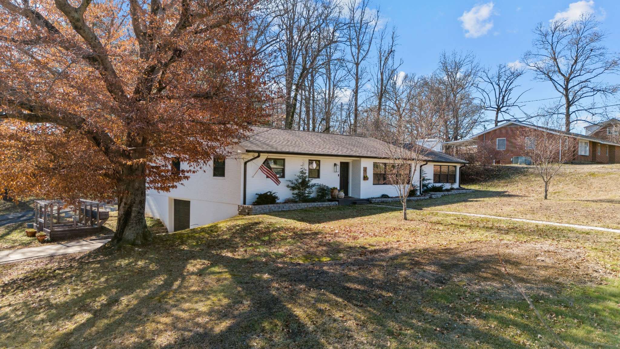 Cookeville, TN 38501,747 E Hudgens St