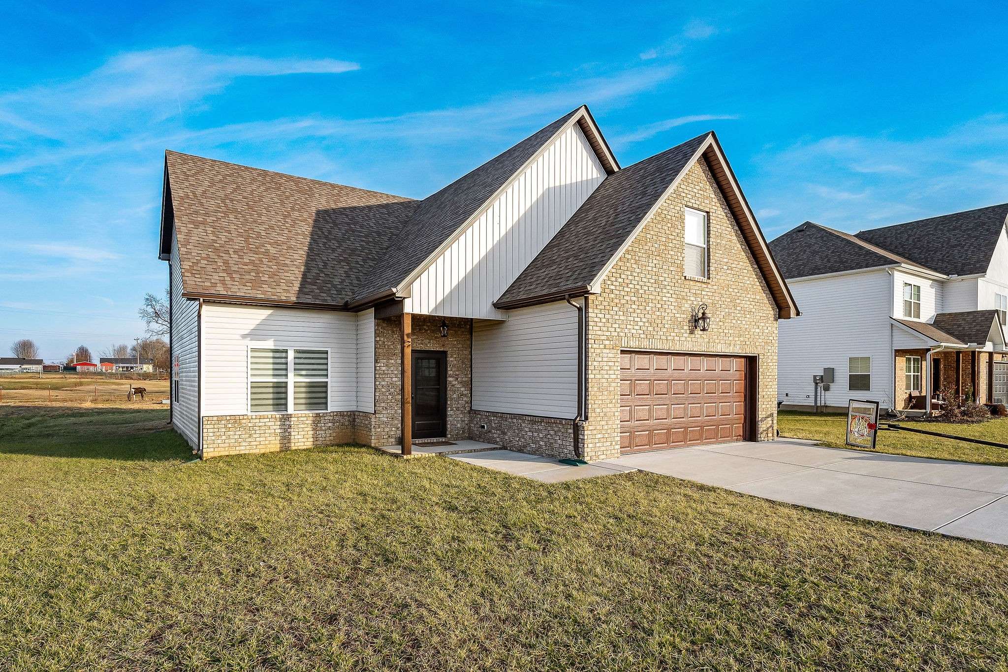 Smithville, TN 37166,235 Villa St