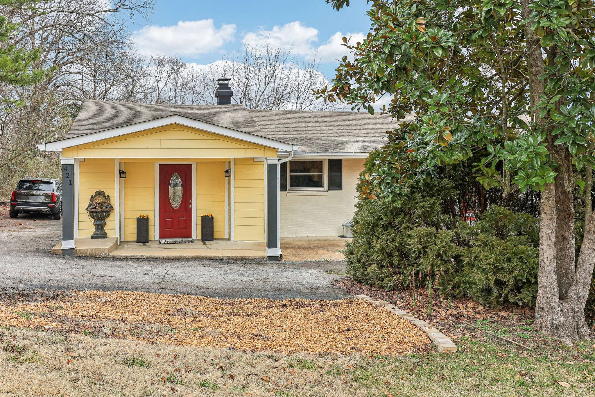 Kingston Springs, TN 37082,421 Mount Pleasant Rd