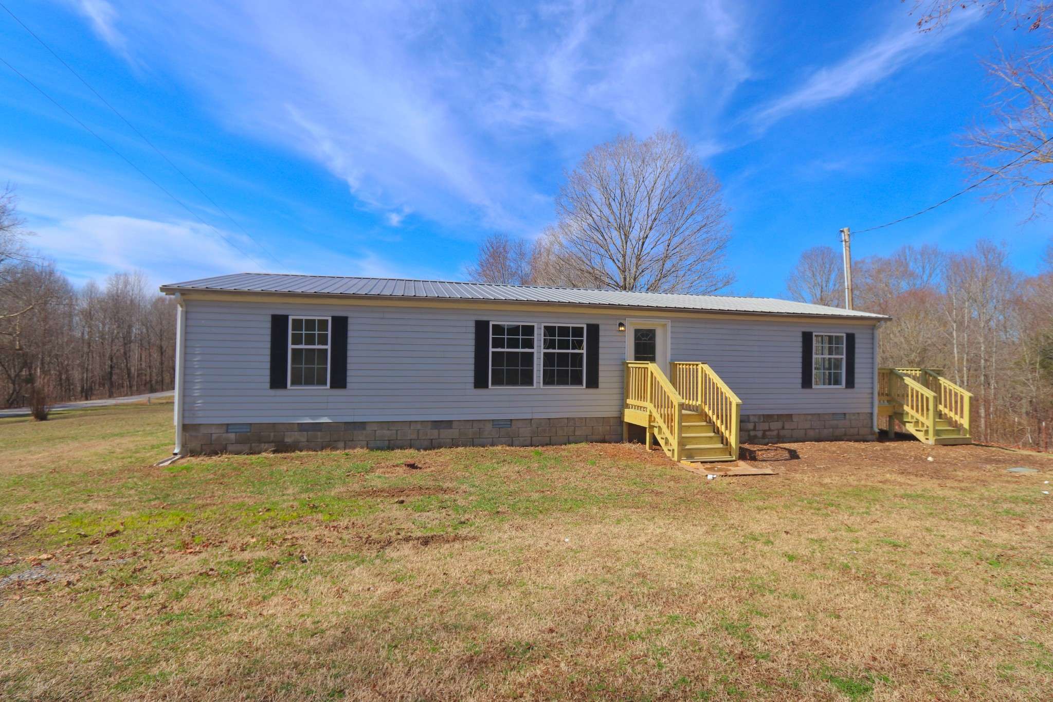 Lafayette, TN 37083,2525 Dotson Rd