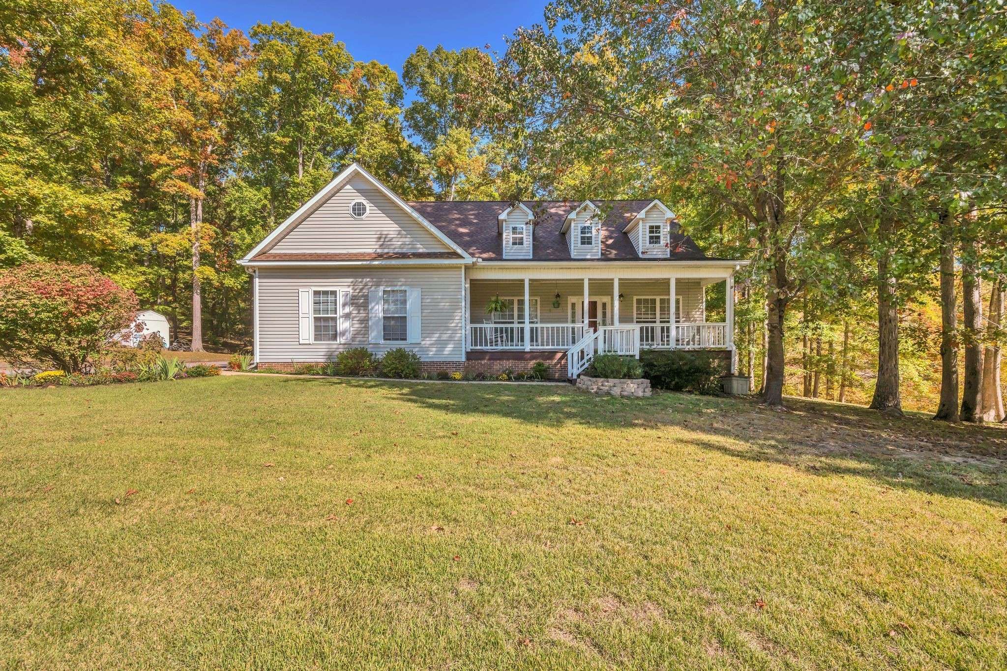 White Bluff, TN 37187,302 Hill Dr