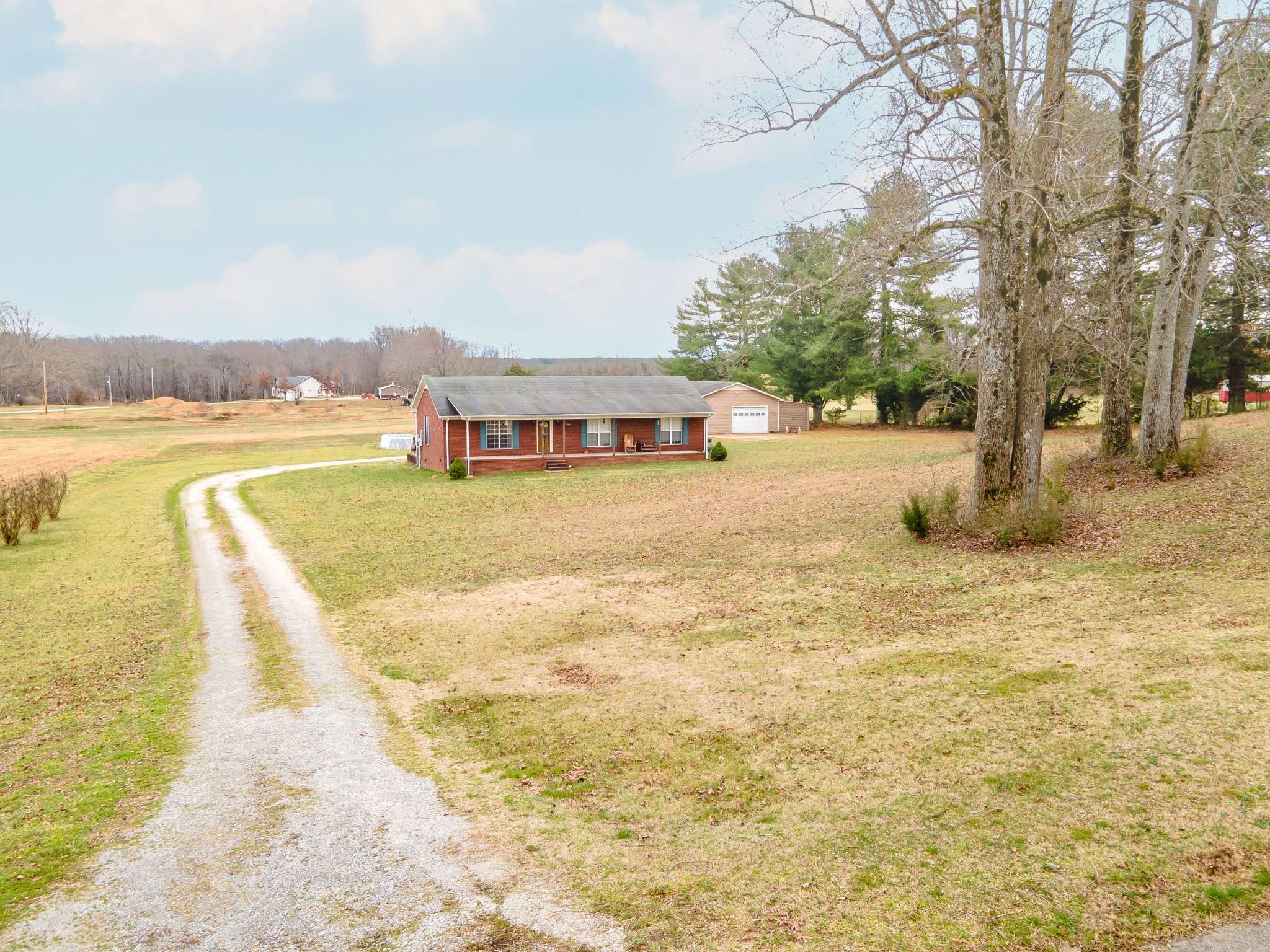 Lawrenceburg, TN 38464,78 Lovers Ln