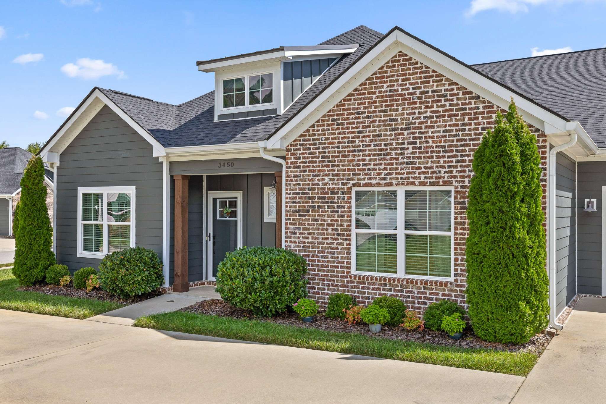 Chattanooga, TN 37405,3450 Travertine Lane