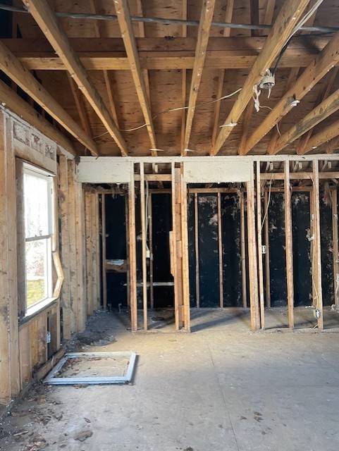 Smyrna, TN 37167,179 N Lowry St