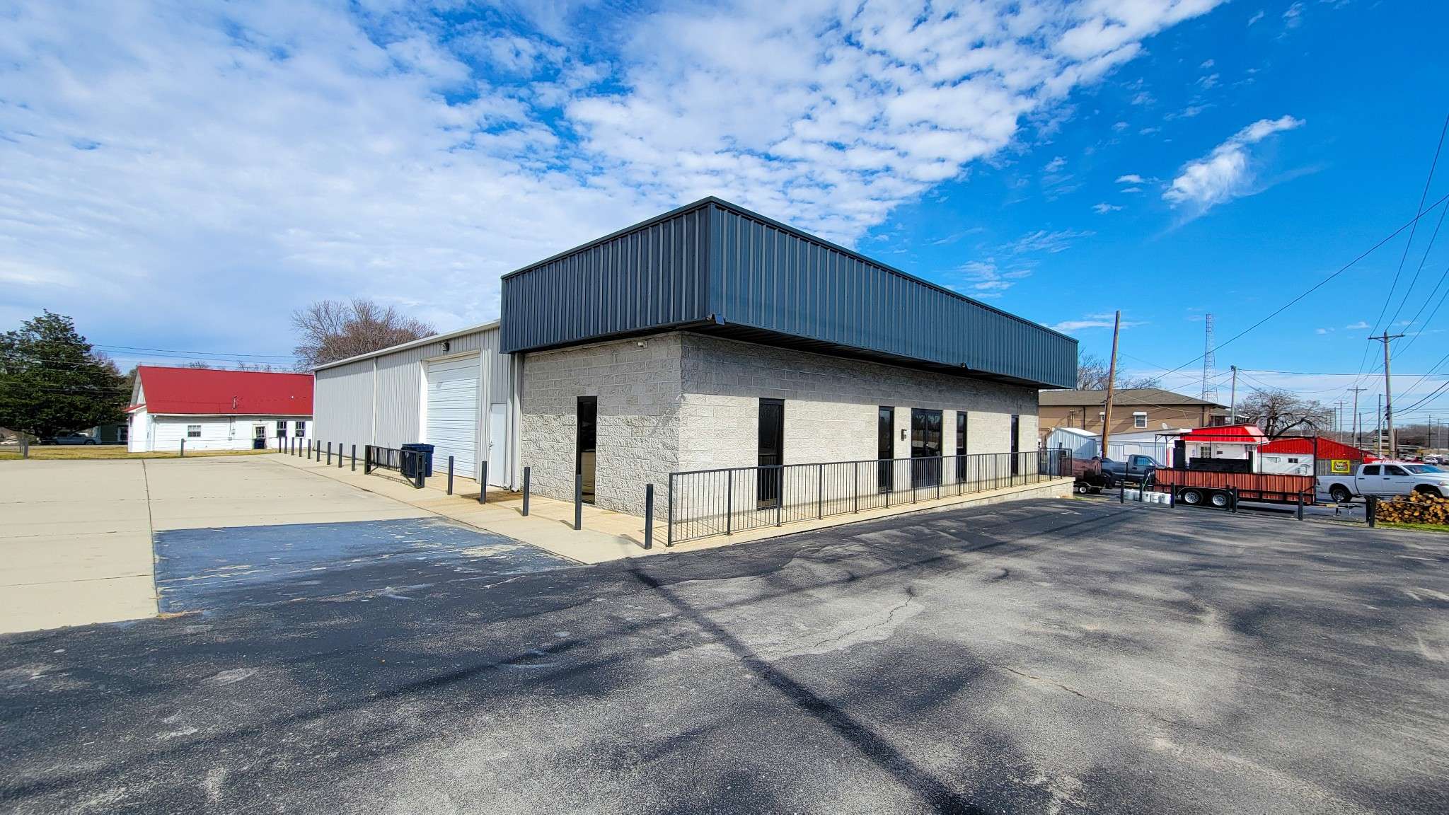 Smithville, TN 37166,326 W Broad St