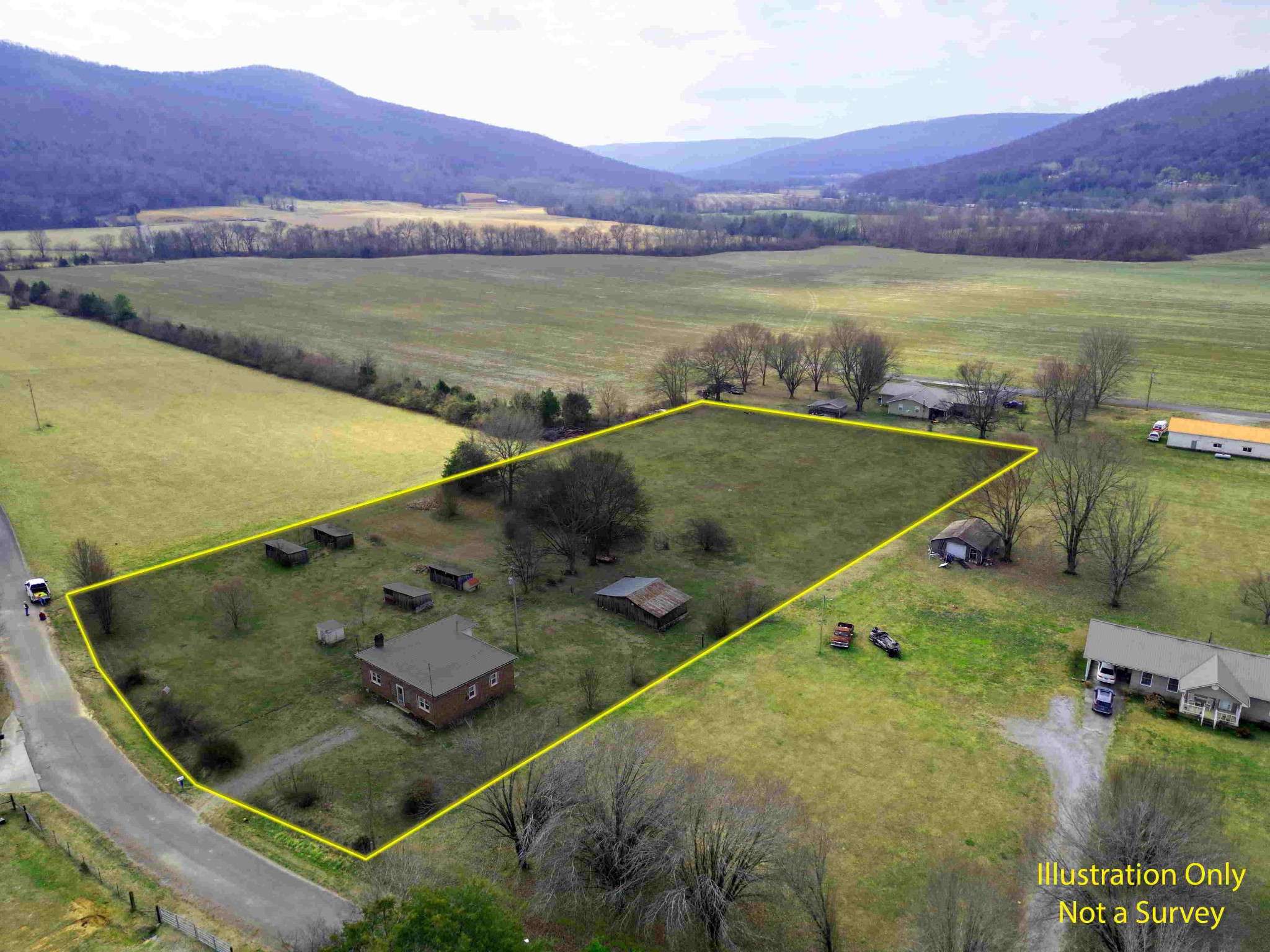 Sherwood, TN 37376,288 Gourdneck Rd