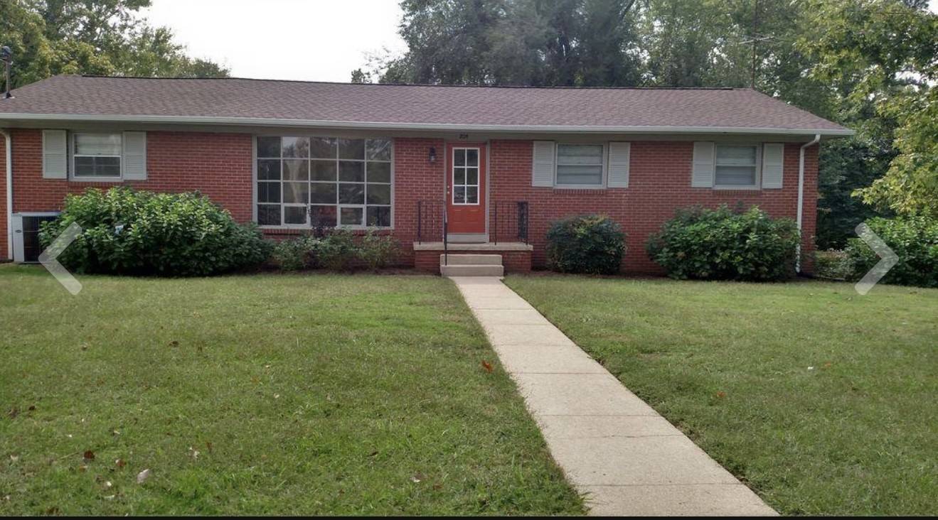Shelbyville, TN 37160,204 Blue Ribbon Pkwy