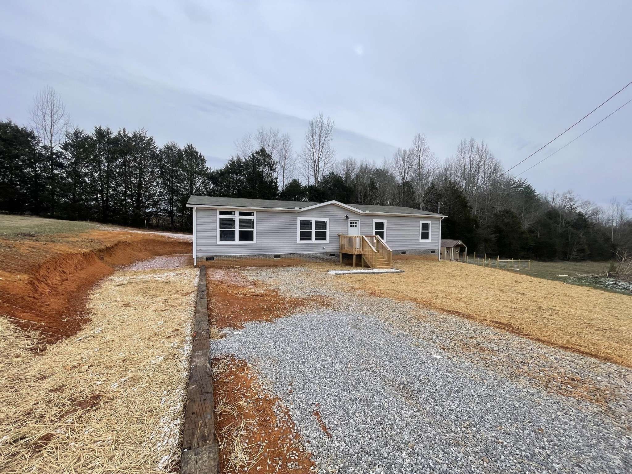 Pikeville, TN 37367,86 Agnes Lane